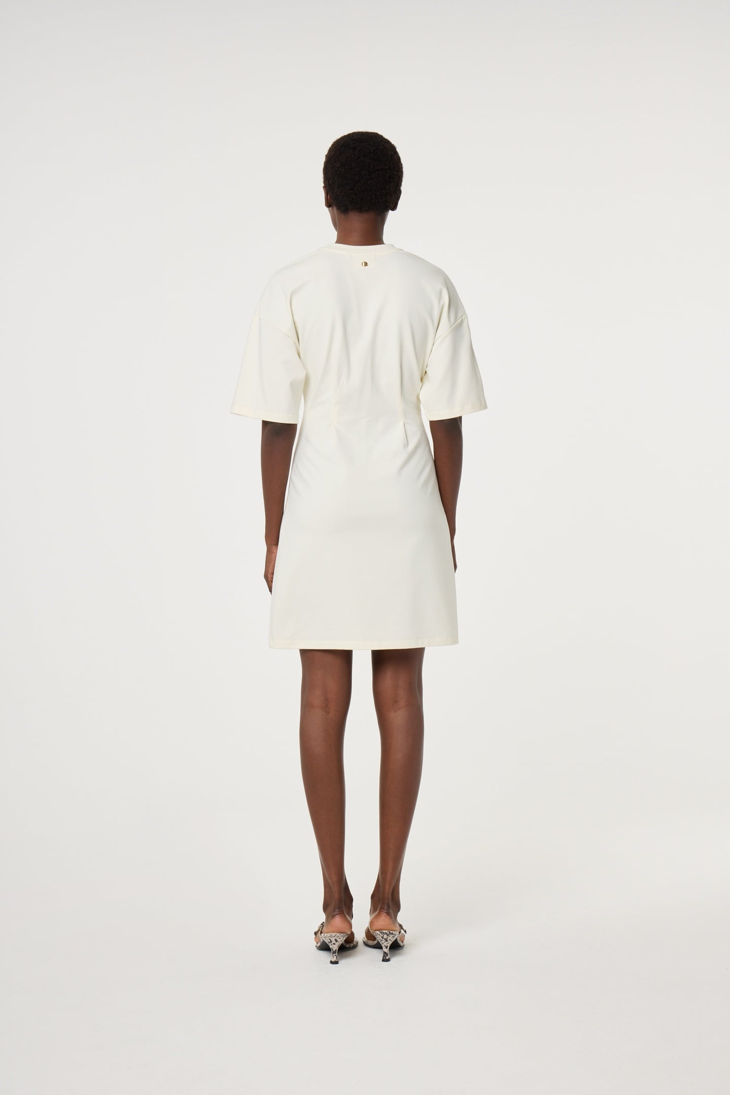 ASTAN DRESS COSY WHITE 3