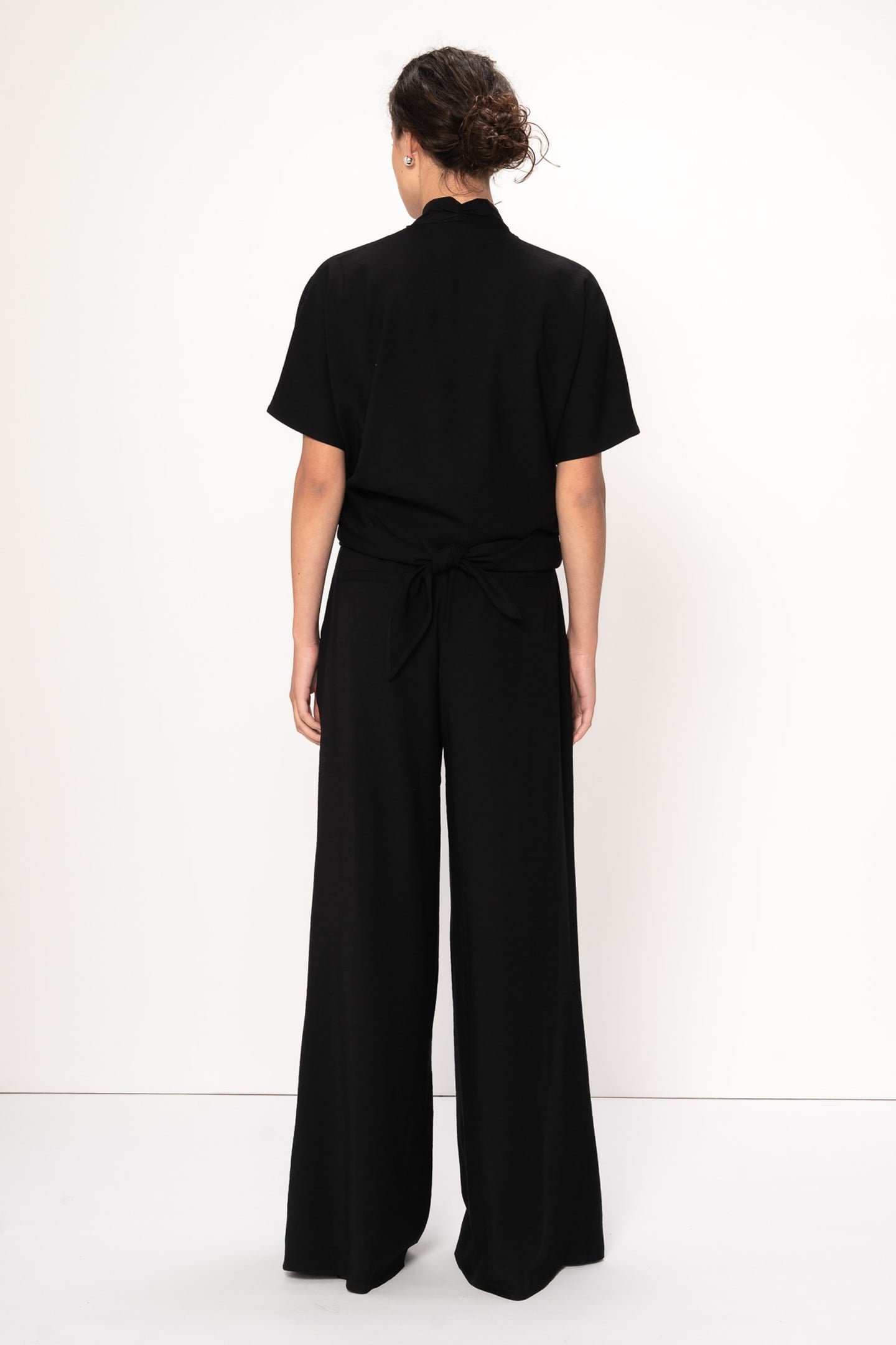 NOVAE TOP BLACK 6