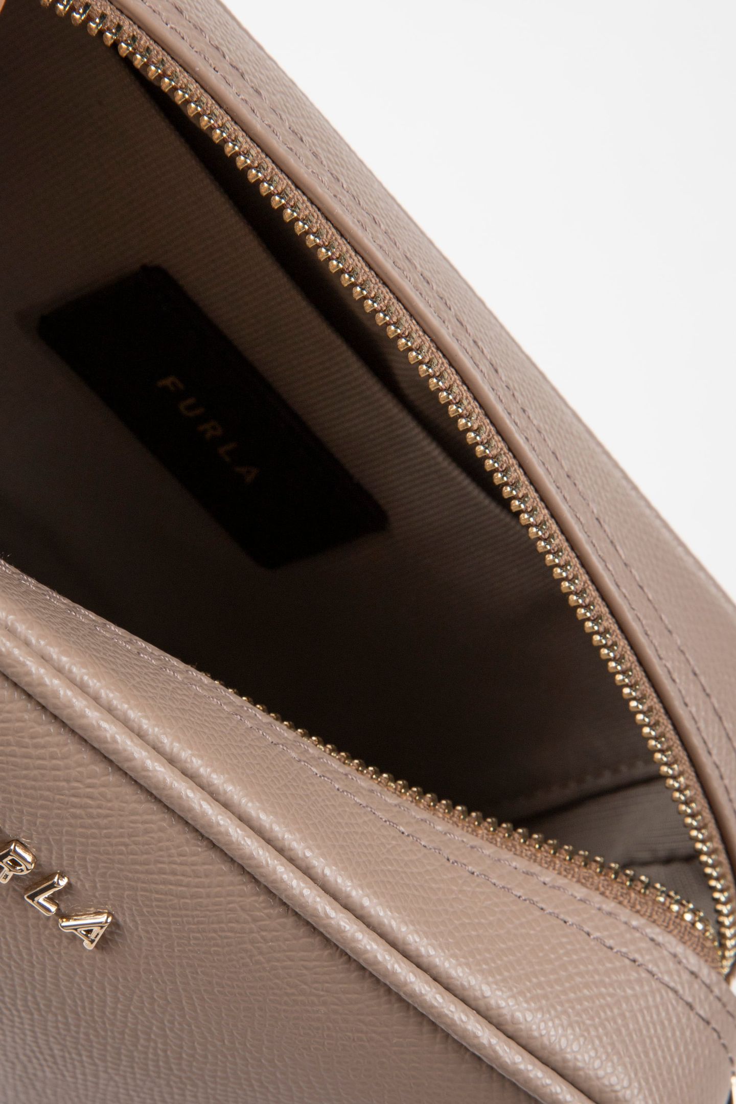 CLASSIC XL CROSSBODY POUCH TAUPE+NERO 4
