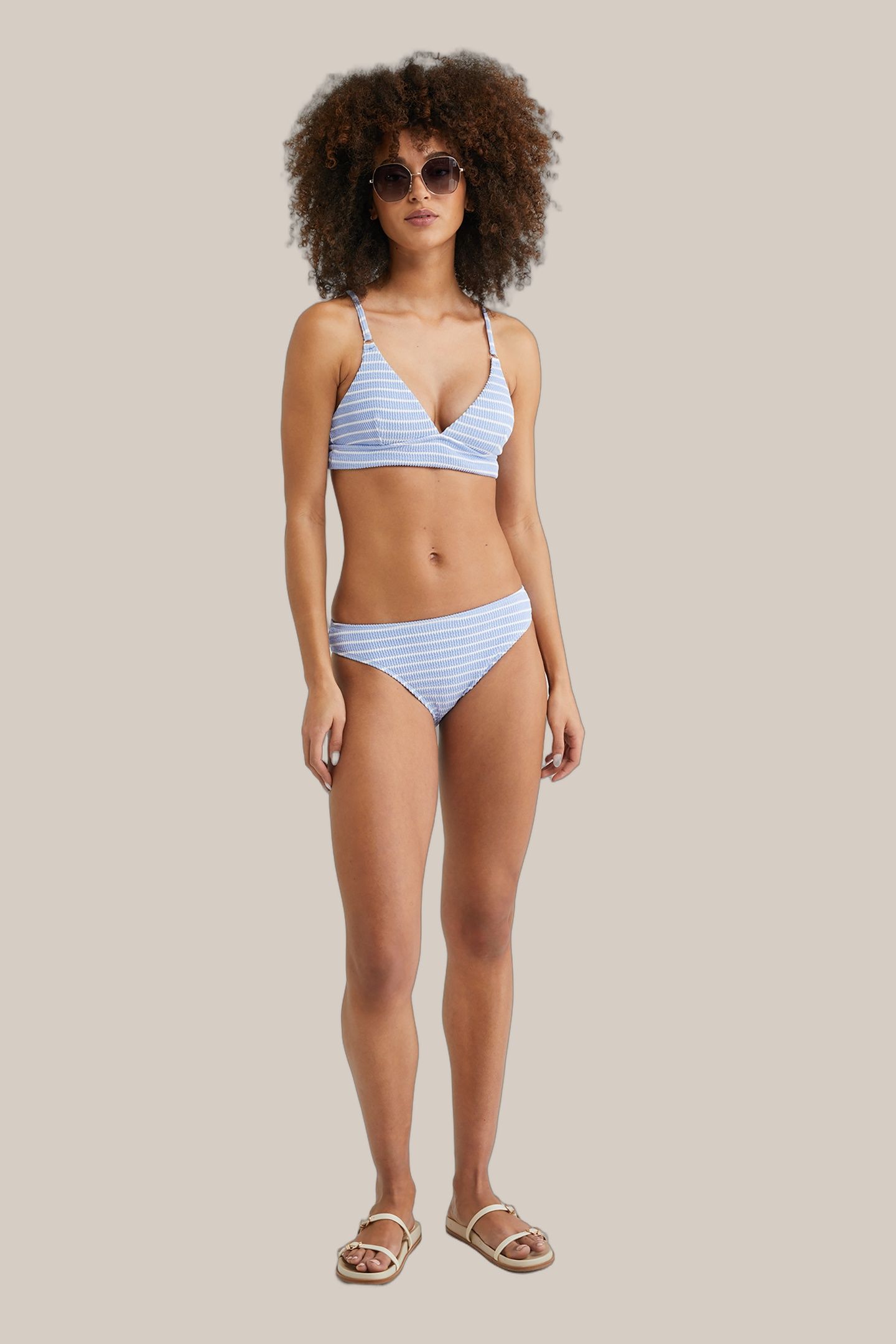 BIKINI TOP LIGHT BLUE 2