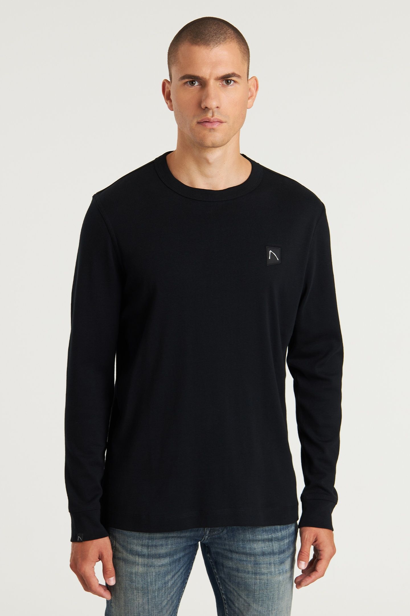 HELY T-SHIRT LONG SLEEVE BLACK 1