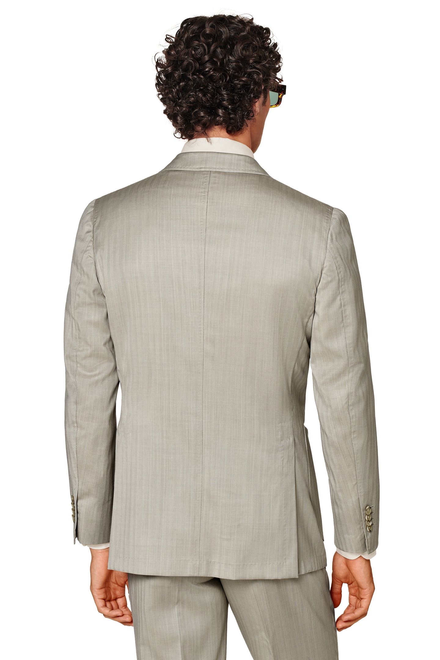 SUIT-L.BROWN NESTED SUITS SAND 6
