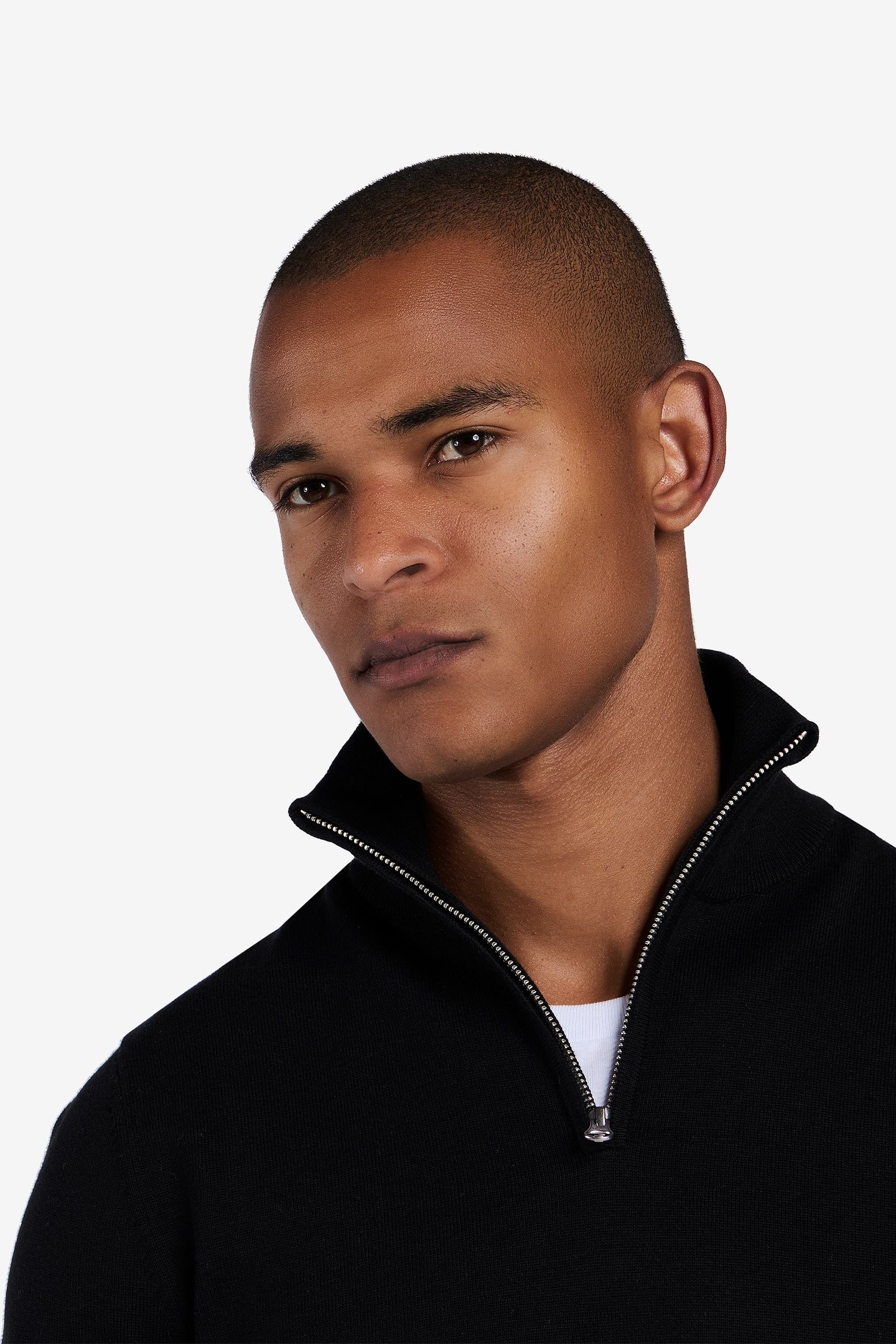MAGNUS HEAVYWEIGHT COTTON-SILK BLACK 3