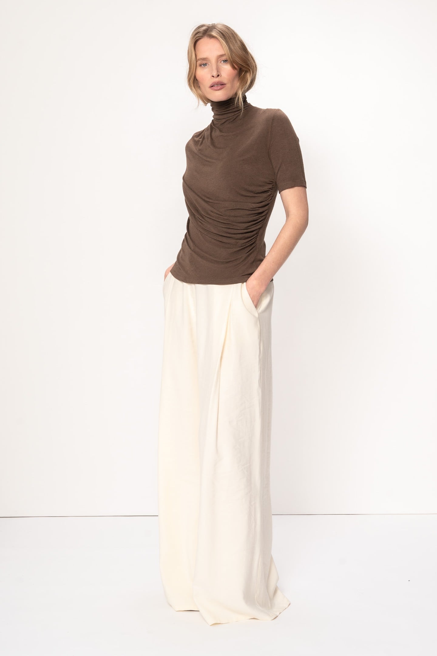 LYNN TOP MOCHA 3