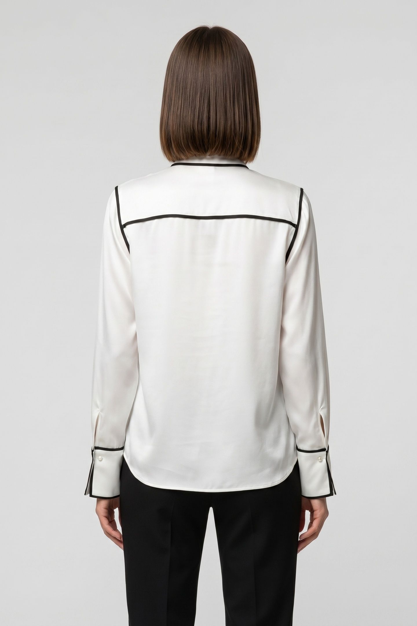 BW CONTRAST PIPING BLOUSE PRISTINE 2