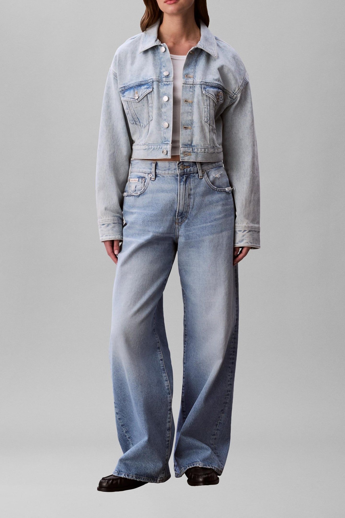 DENIM CROPPED TRUCKER JACKET BLEACHED BLUE 1