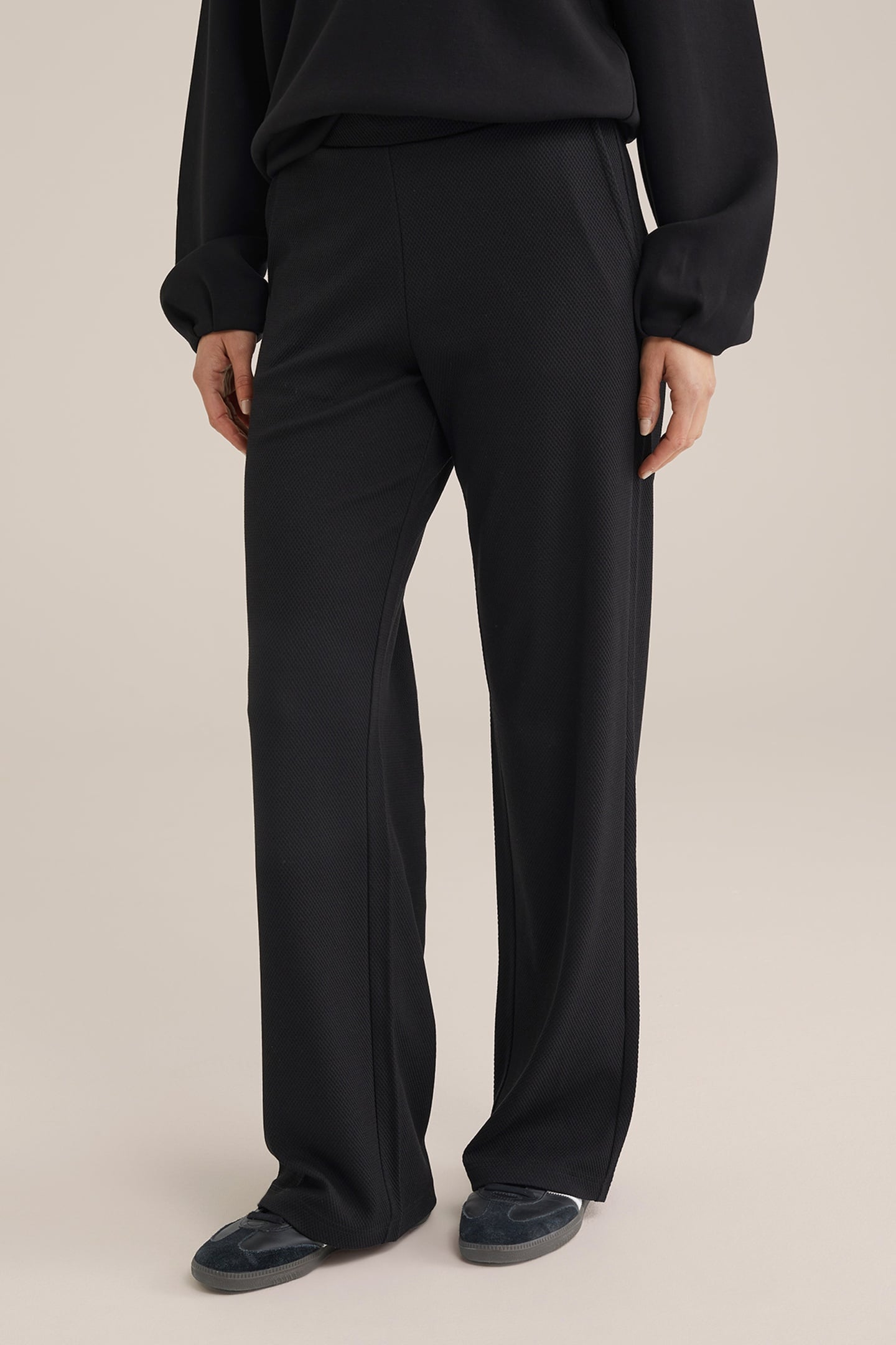 TROUSER BLACK 1