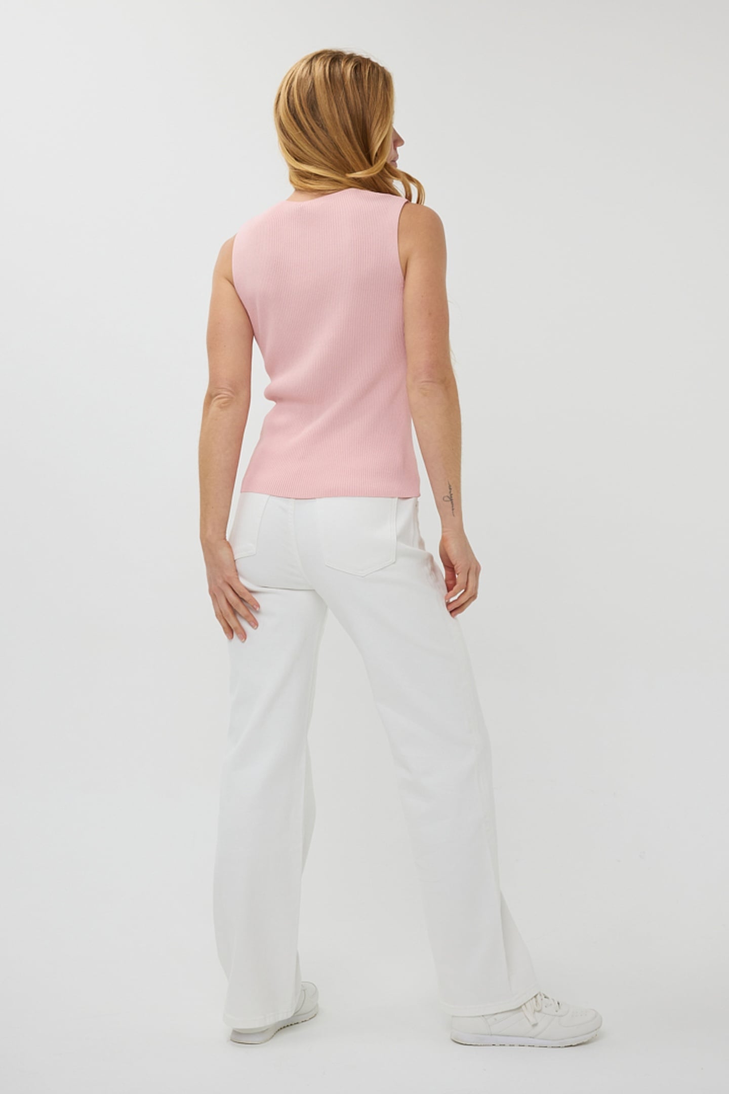 TOP SLV/LSS V-NECK BUTTONS LIGHT PINK 3