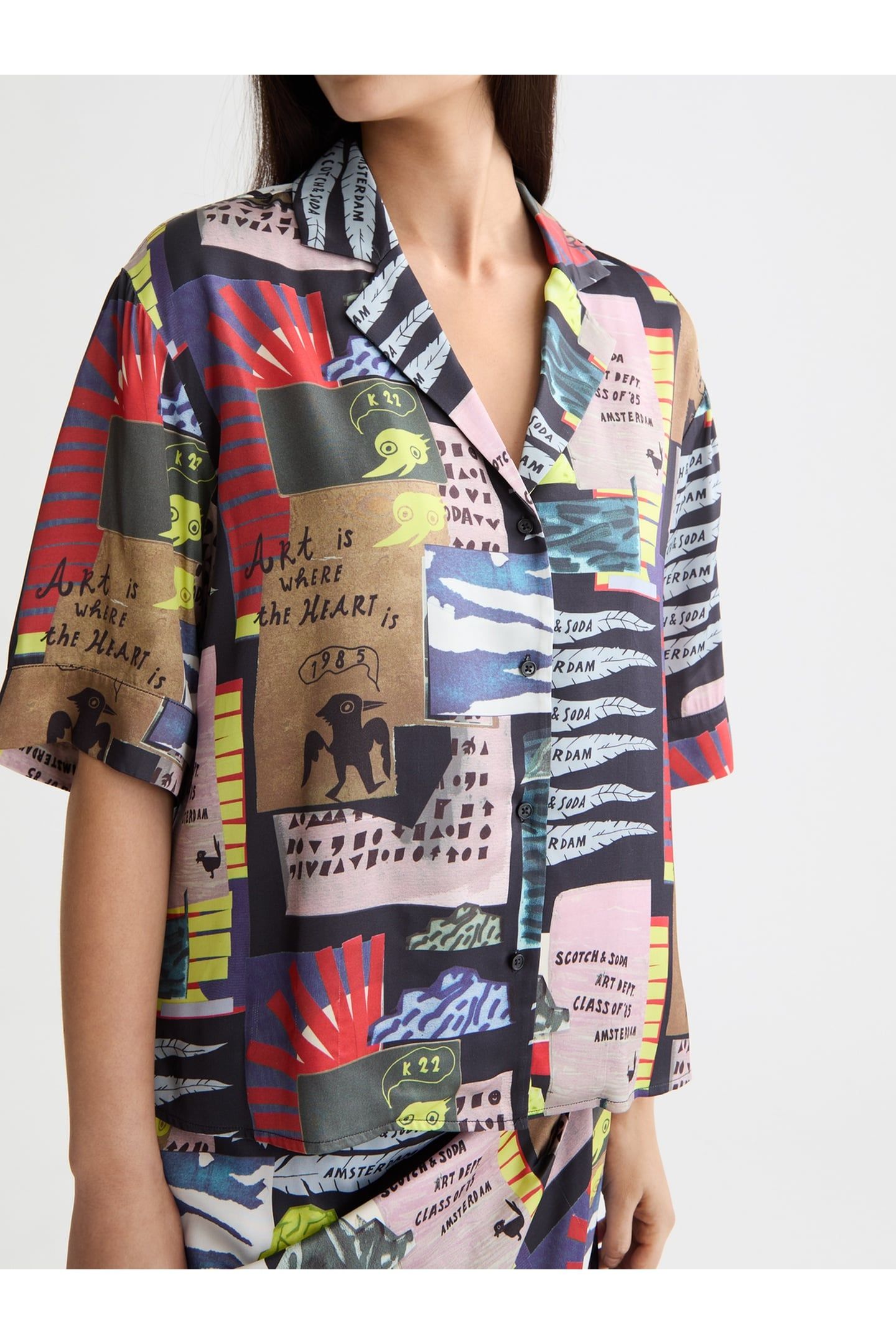 PRINTED SHORT SLEEVE FLUID SHIRT ART DEPT COLLAGE MULTICOLOR 6