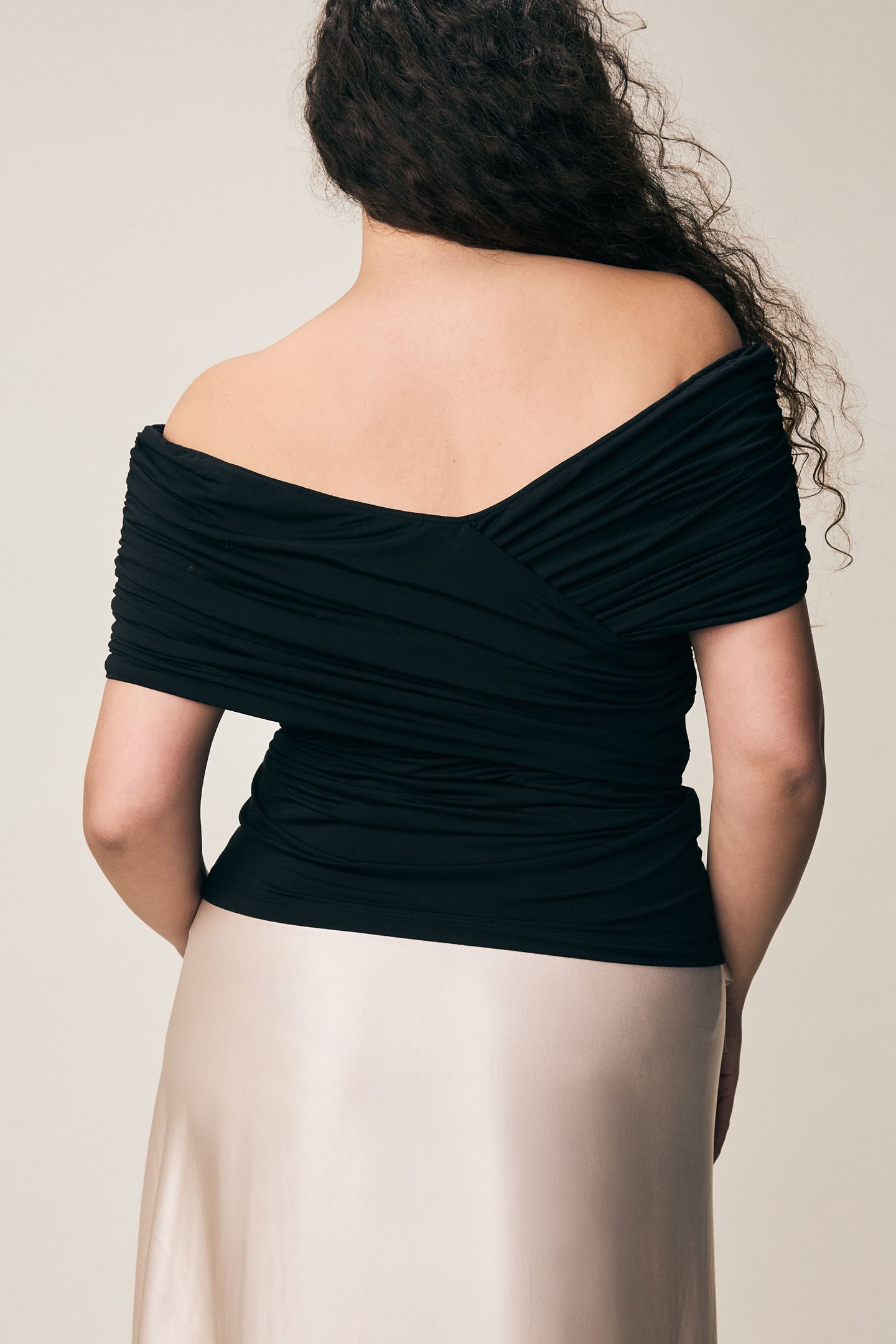 DOSINIA TOP BLACK 5