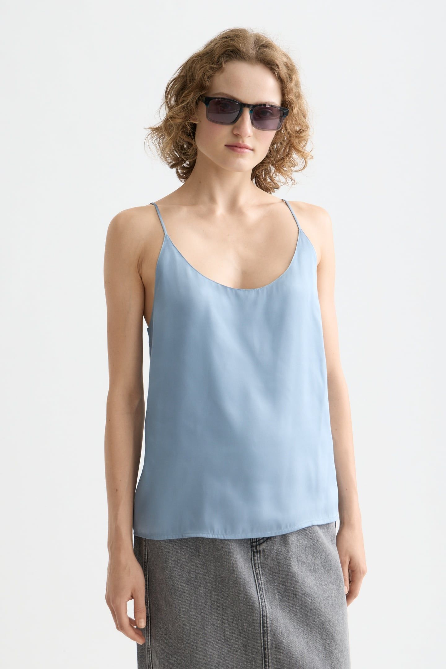 SINGLET WOVEN FRONT JERSEY BACK TANK FADED DENIM 1