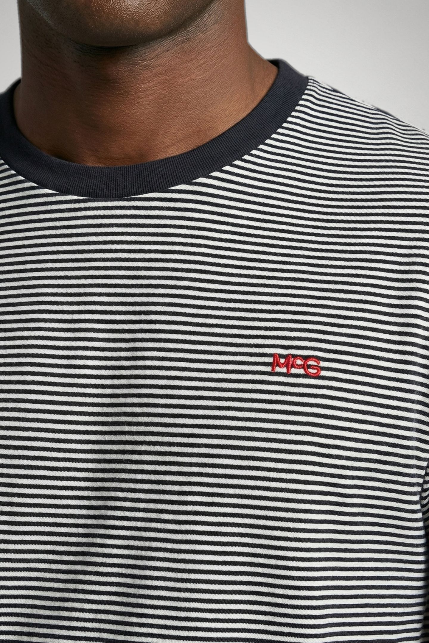 STRIPED T-SHIRT NAVY 6