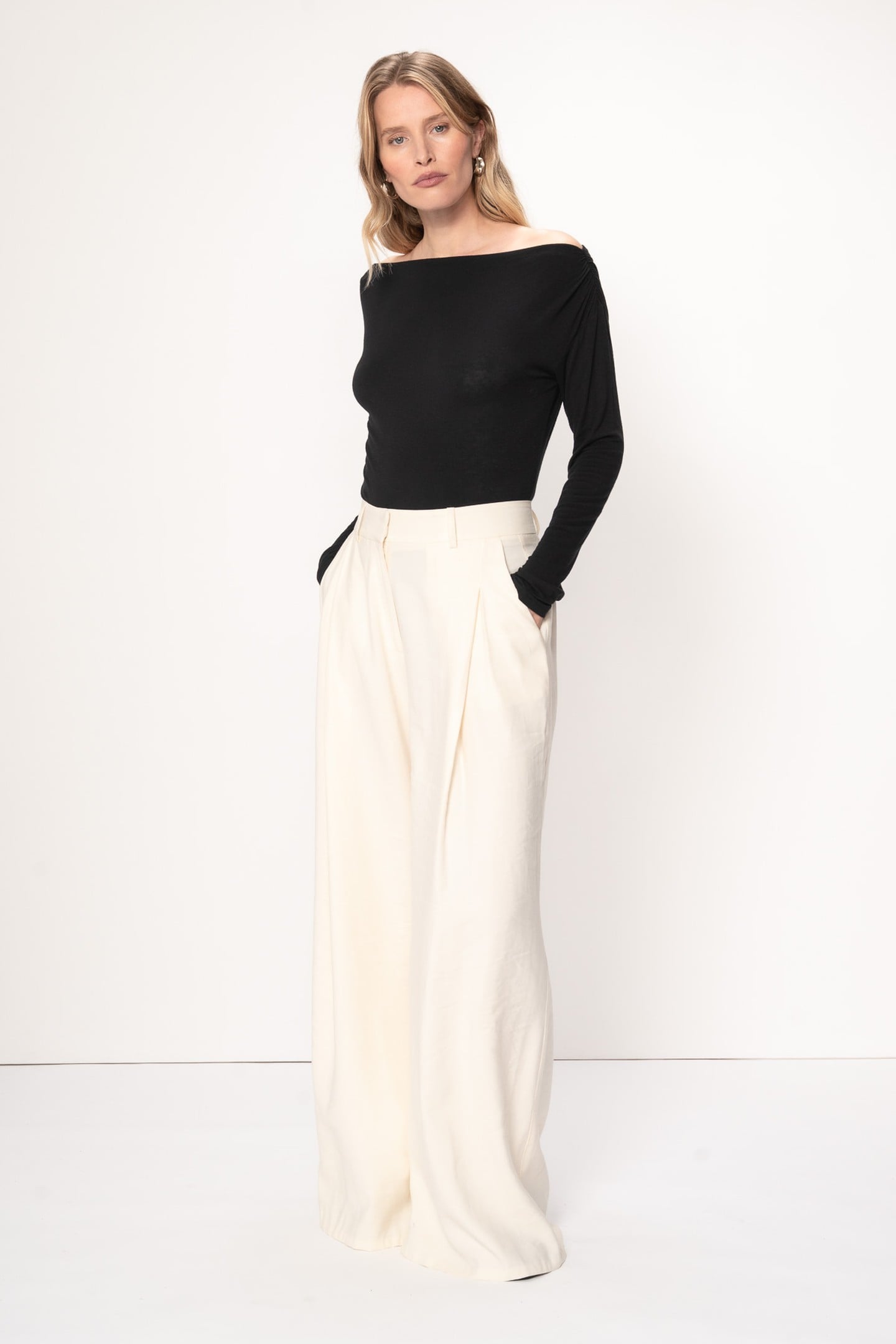 NYLA TROUSERS & DENIM COCONUT MILK 2