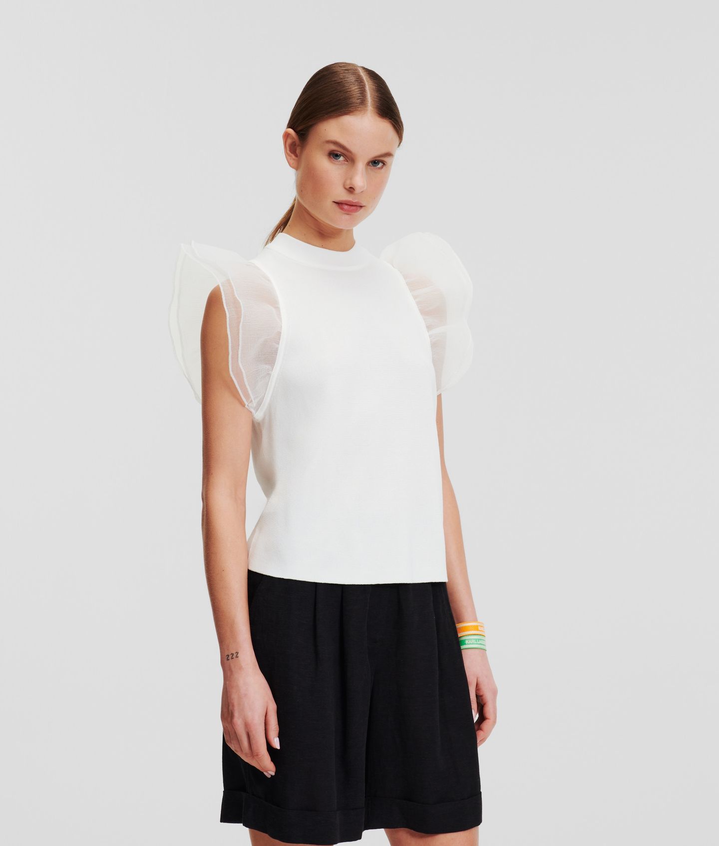 PUFF SLEEVE TOP WHITE 1