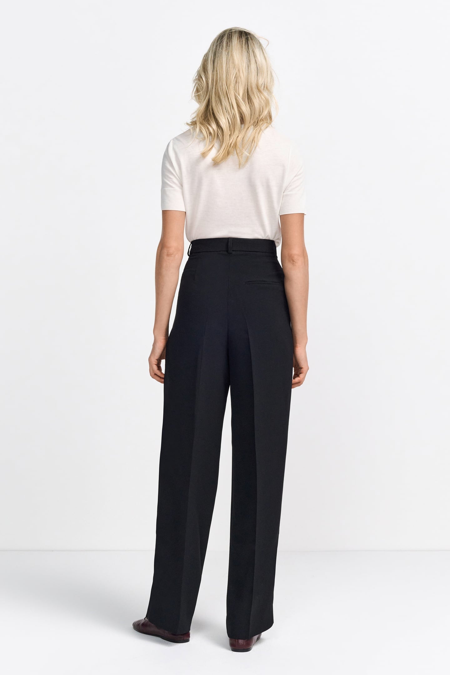 WIDE LEG PLEATED PANTS BLACK 2