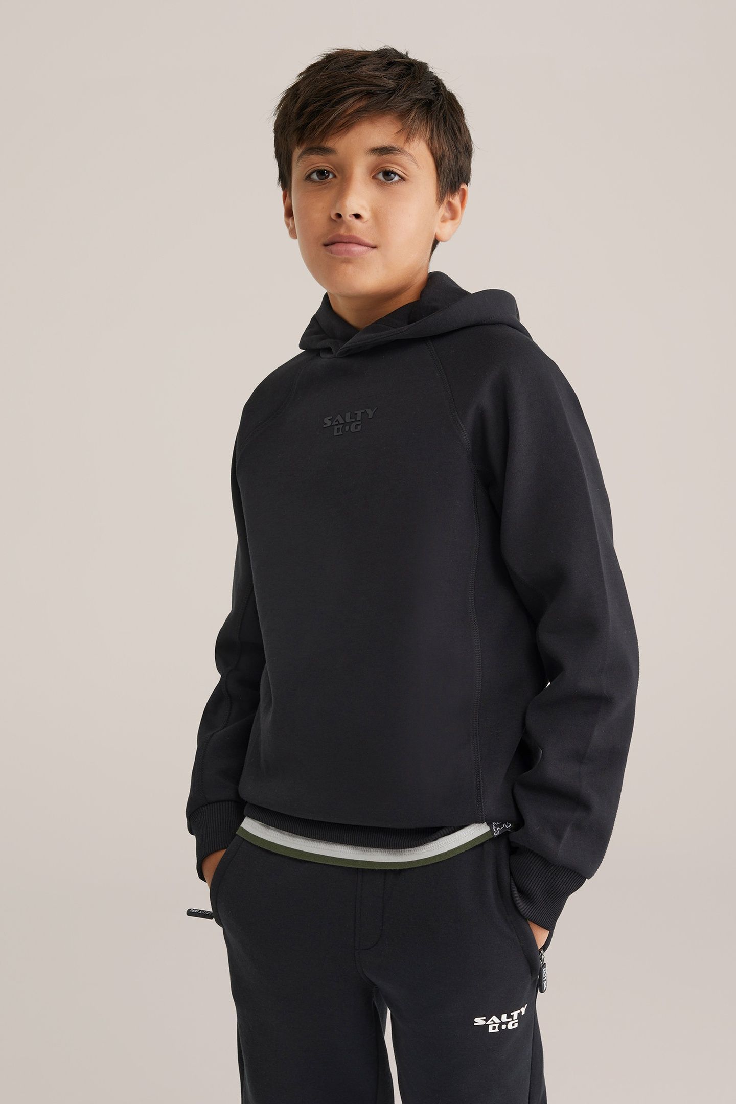SWEATER BLACK 1