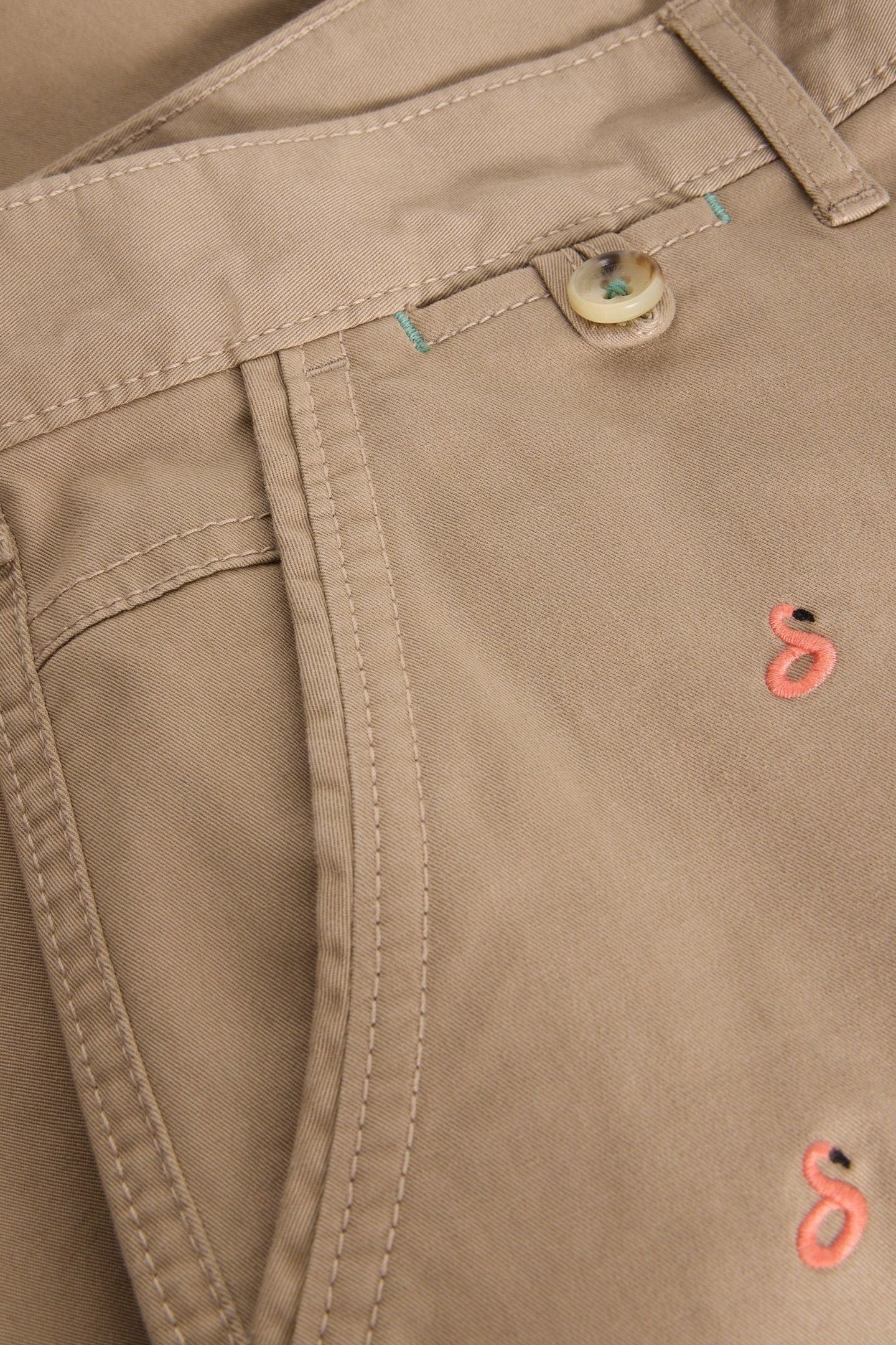 FLAMINGO CHINO SHORT NATURAL PRINT 7