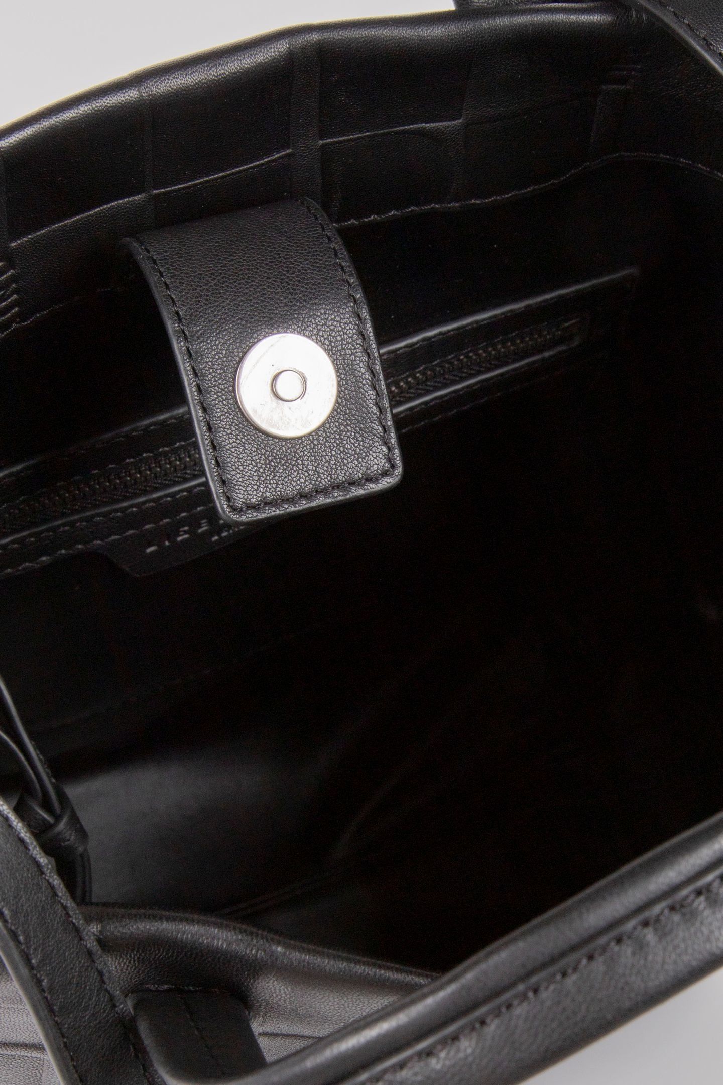 TOTE MEDIUM BLACK 5
