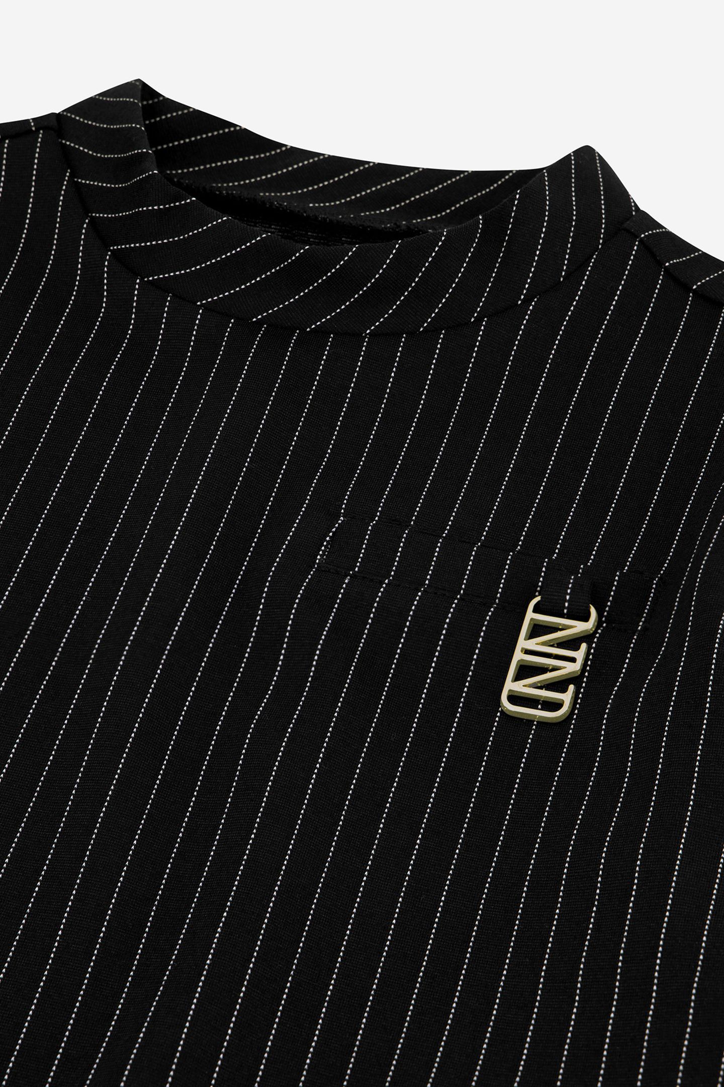 JANE PINSTRIPE TOP BLACK 3