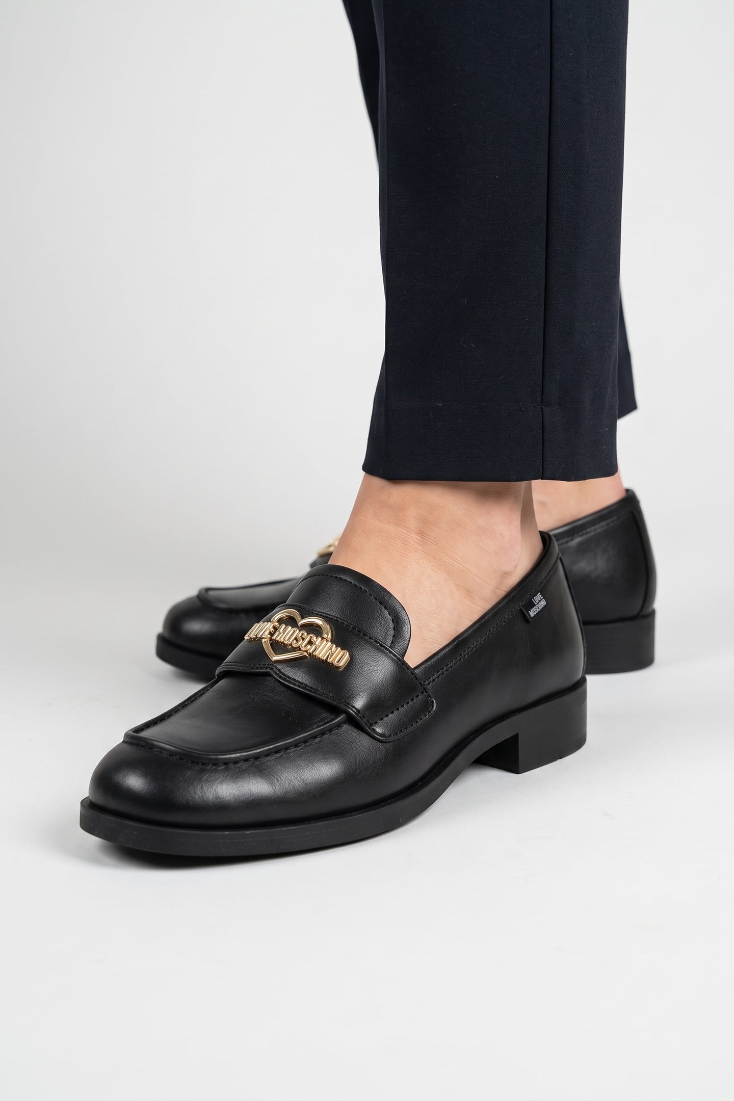 GOATSKIN LOAFER BLACK 5