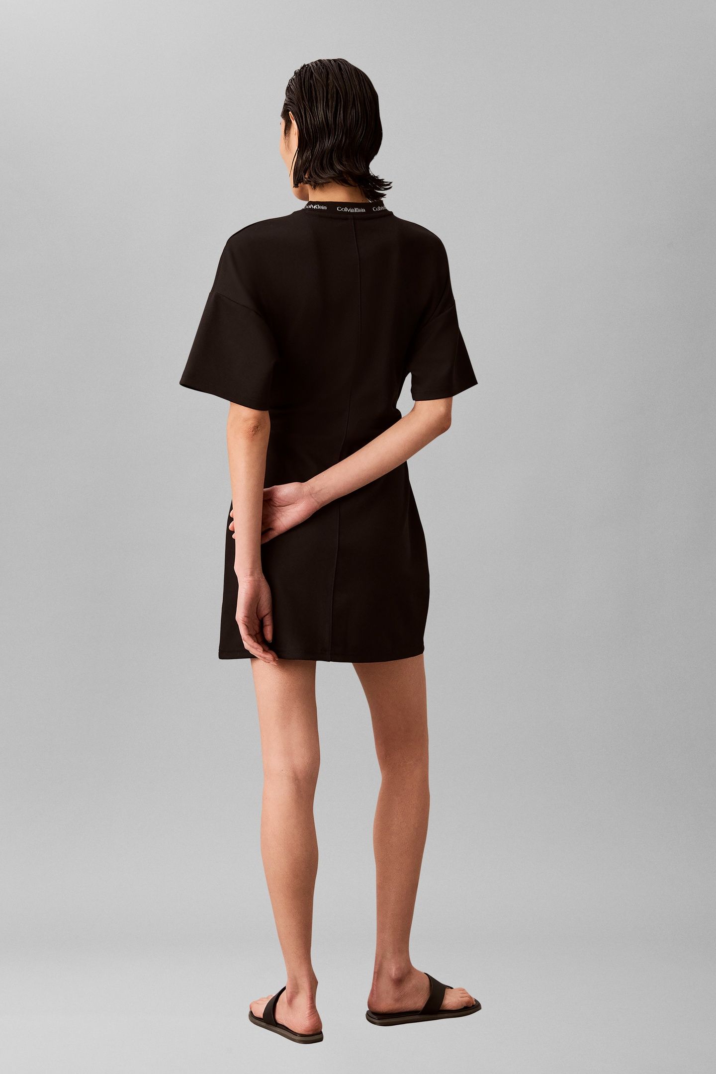 SHORT SLEEVE LOGO RIB INTERLOCK DRESS BLACK 4
