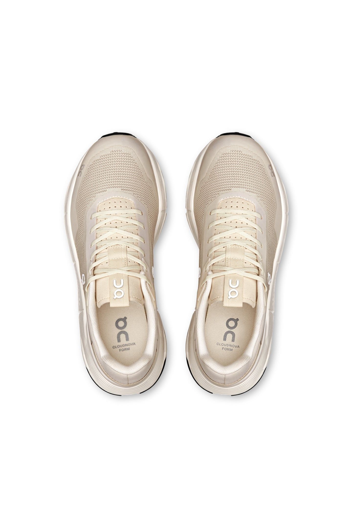 CLOUDNOVA FORM 2 TT CREAM | IVORY 5
