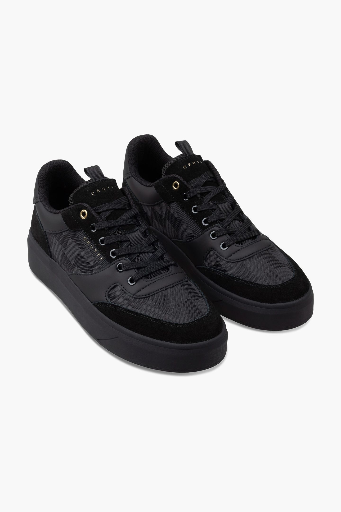 TERRA COURT BLACK/GOLD 3