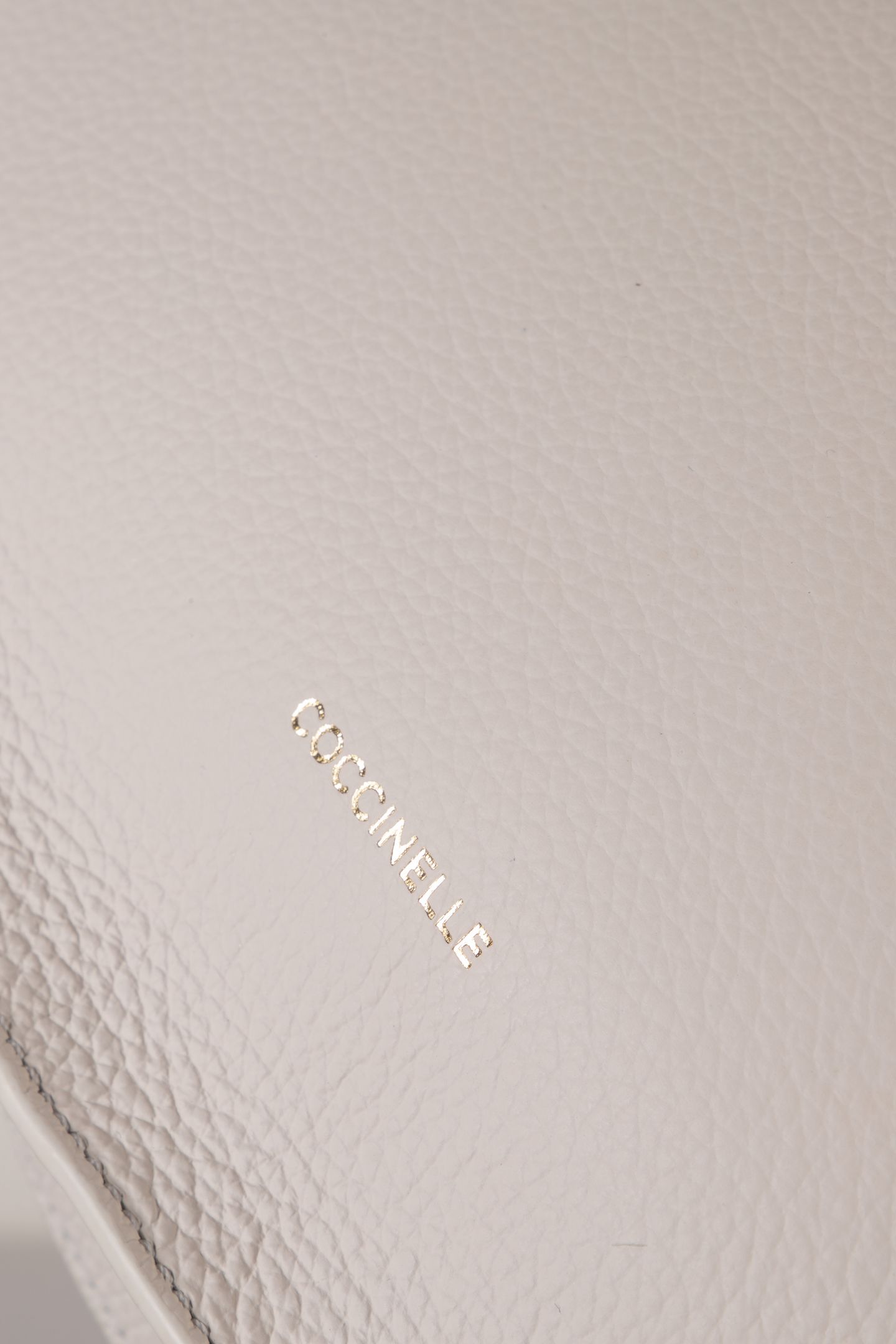 COCCINELLESUNUP BLANCO/SKIN 4