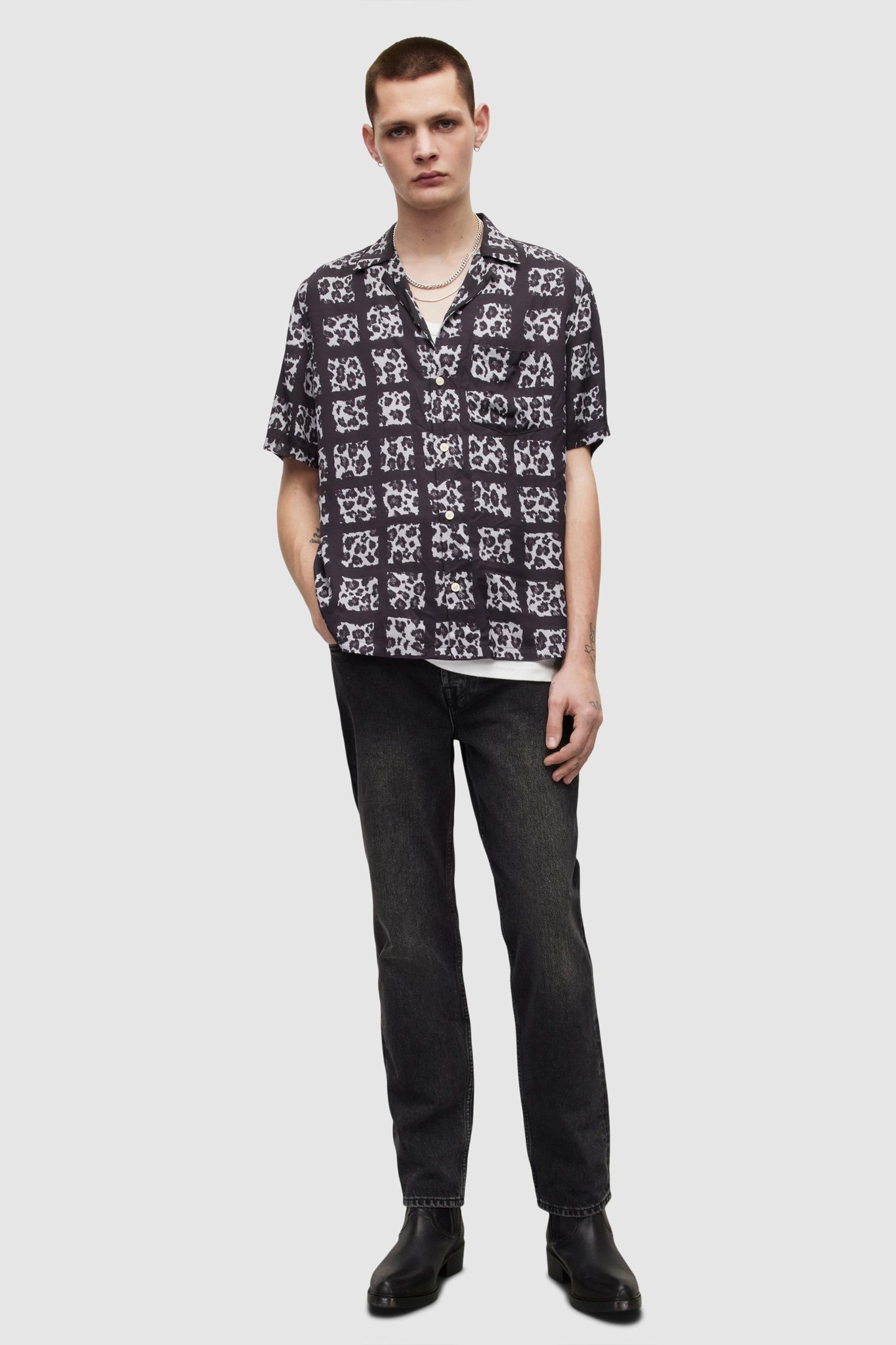 CUBE SS SHIRT JET BLACK 1