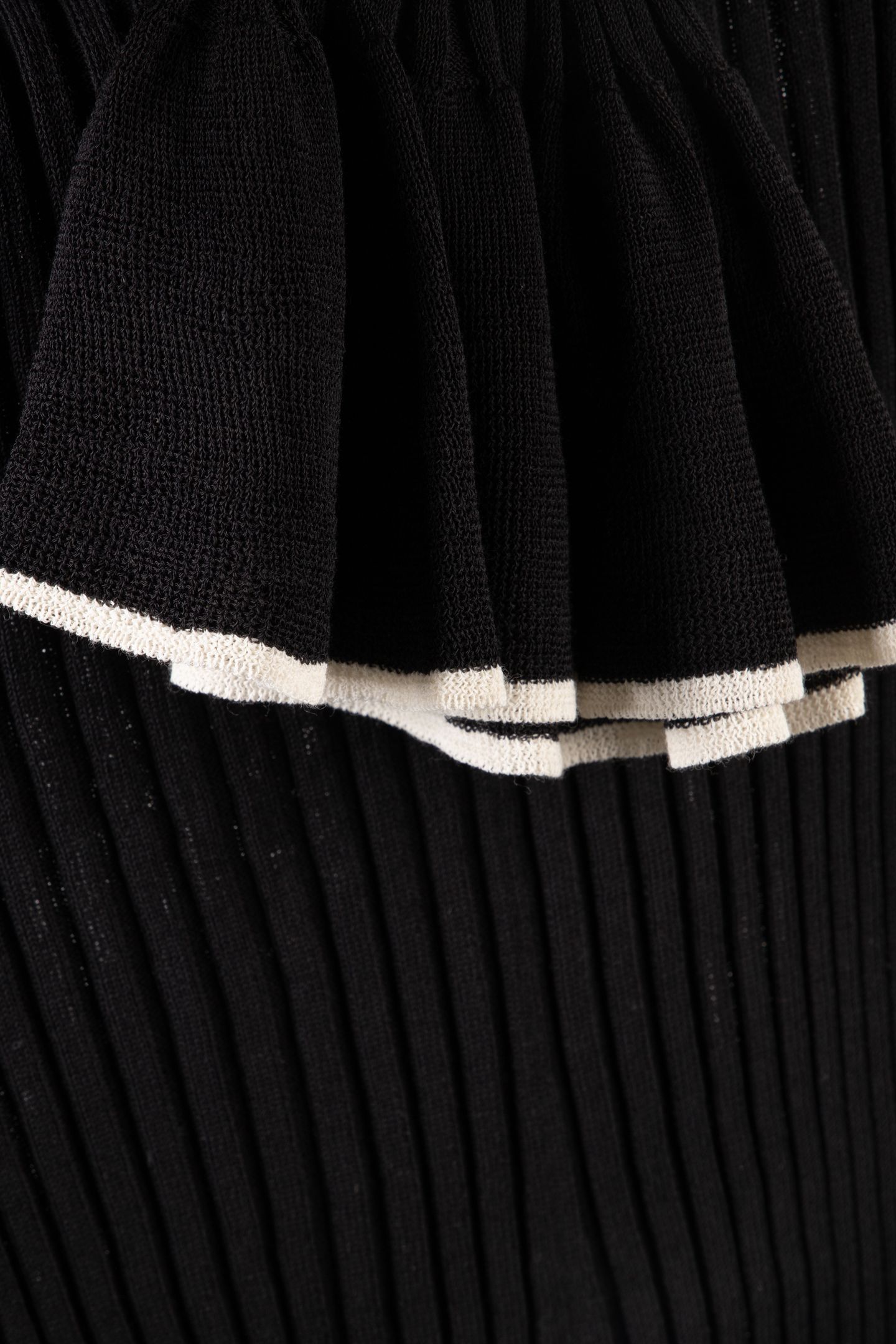 PRESS TIAH TROUSERS BLACK 4