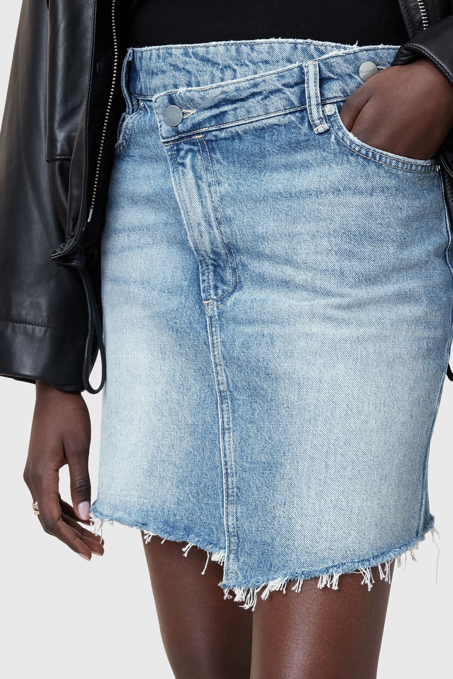 AKI CROSSOVER SKIRT LIGHT INDIGO 8