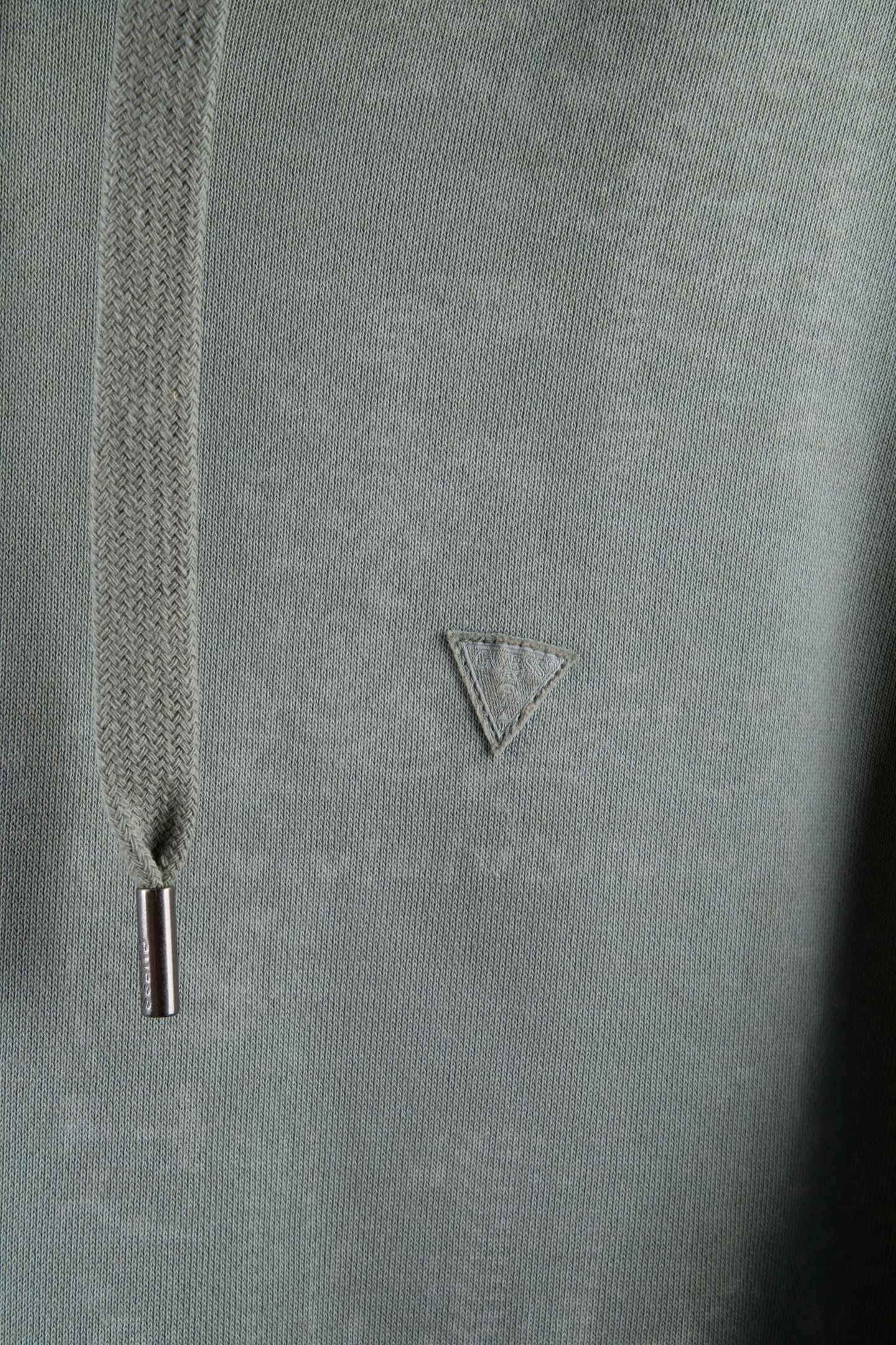 GUESS ECO LASERED AOP HOODIE S AOP FULL GREY BANDAN 4