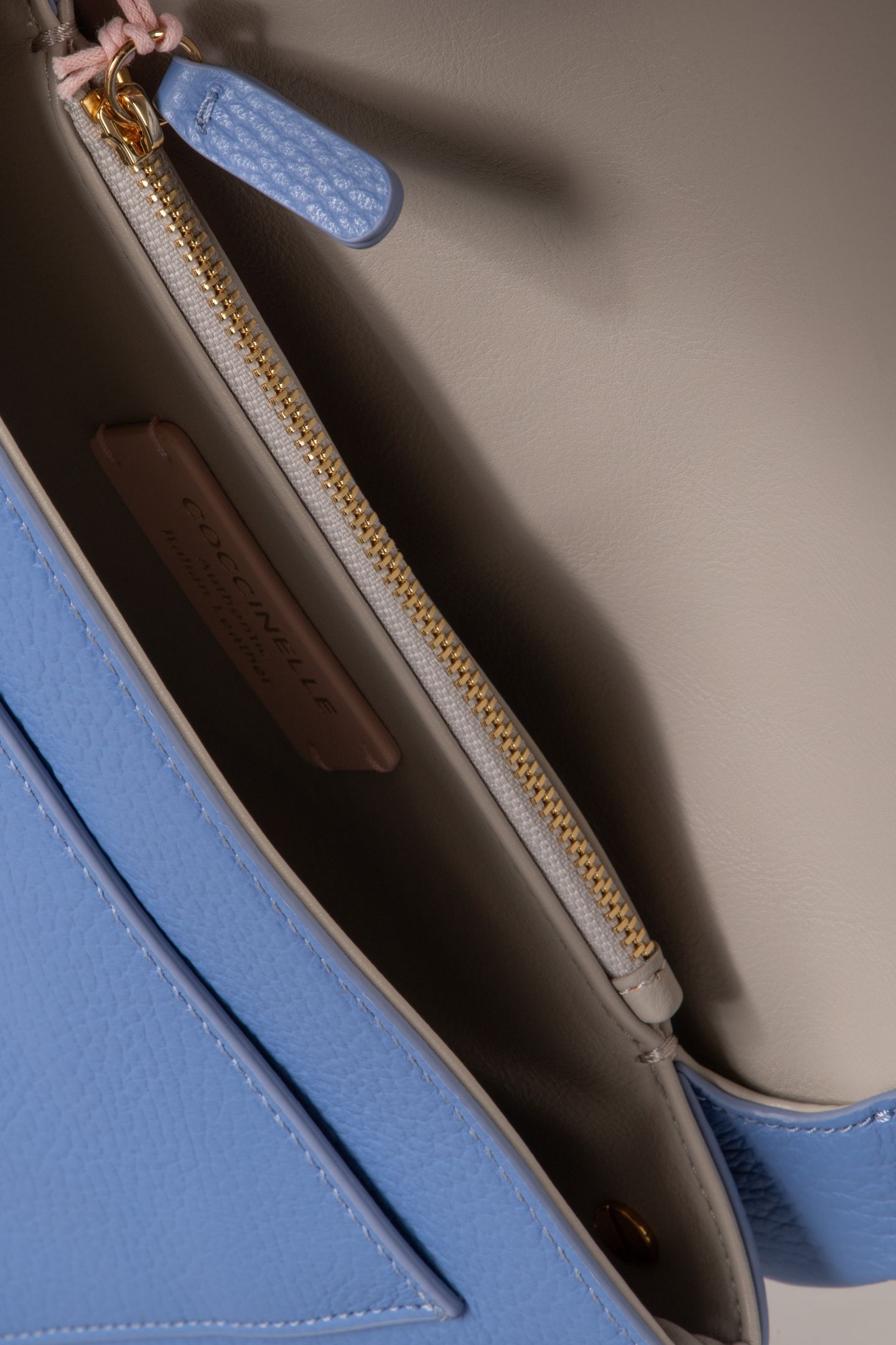 COCCINELLEDORIAN AZUL 5