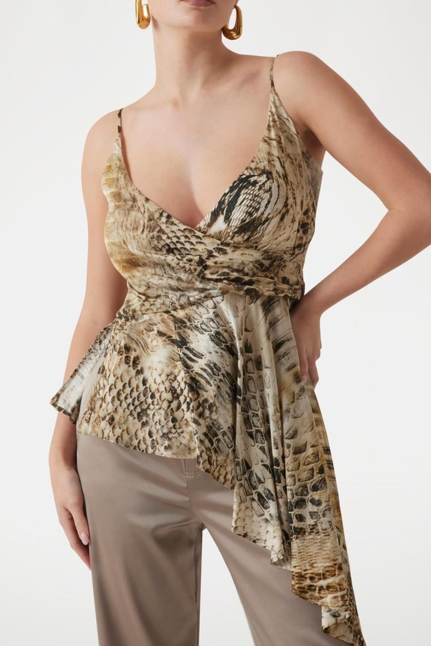 GISELLE ASYMMETRICAL JUMBLE SKIN PRINT 3