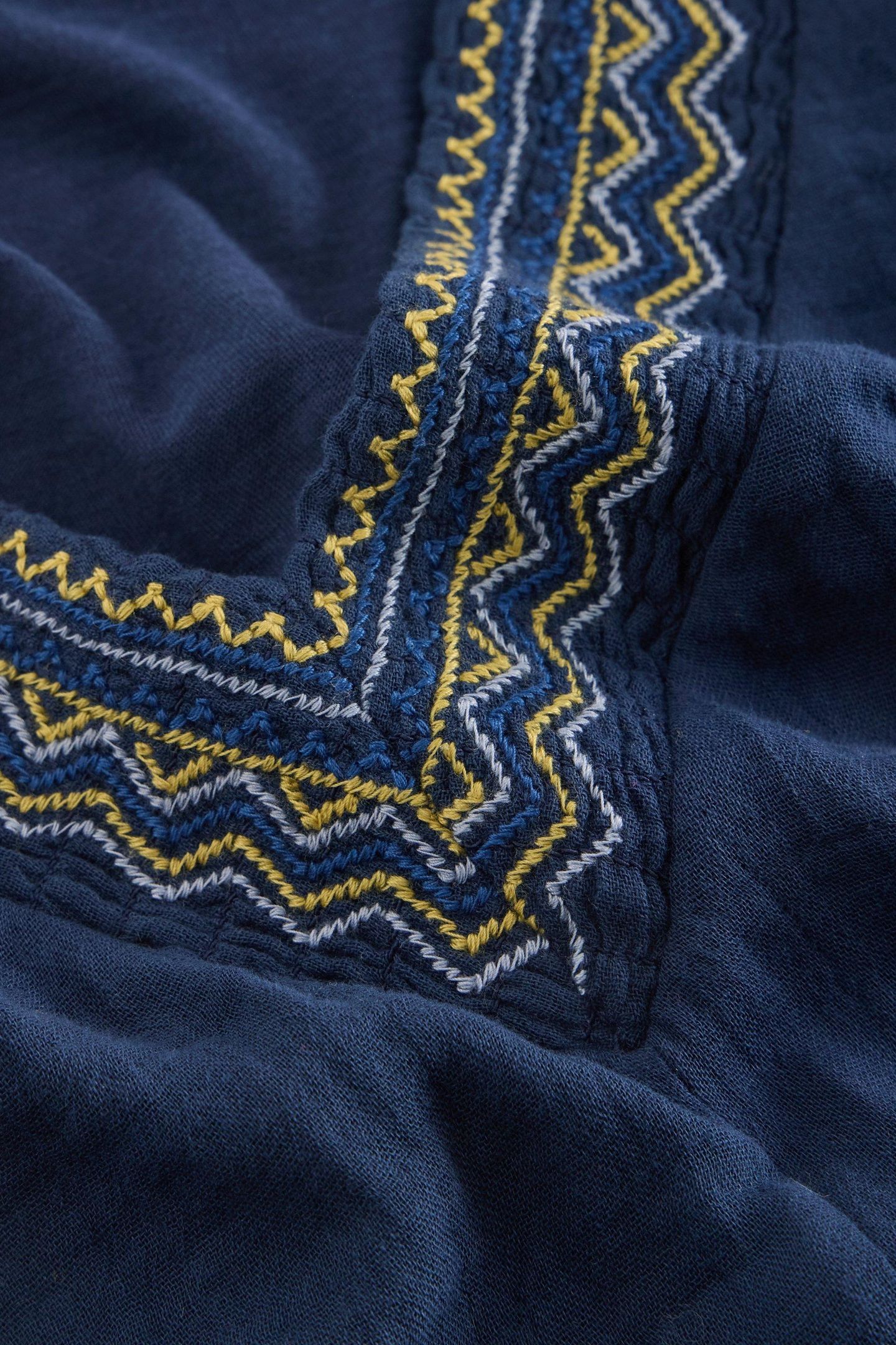 LUCIE EMBROIDERED TOP NAVY MULTI 7