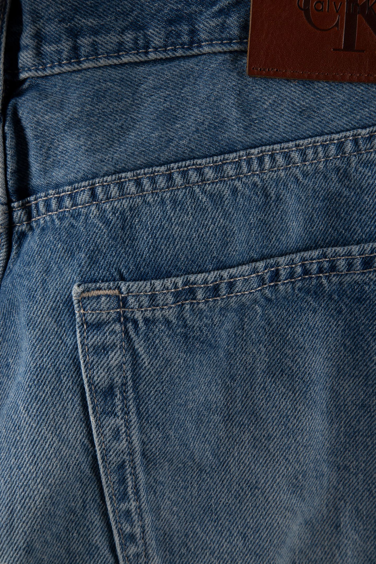 STANDARD STRAIGHT LUCID JEAN LUCID MIST 4