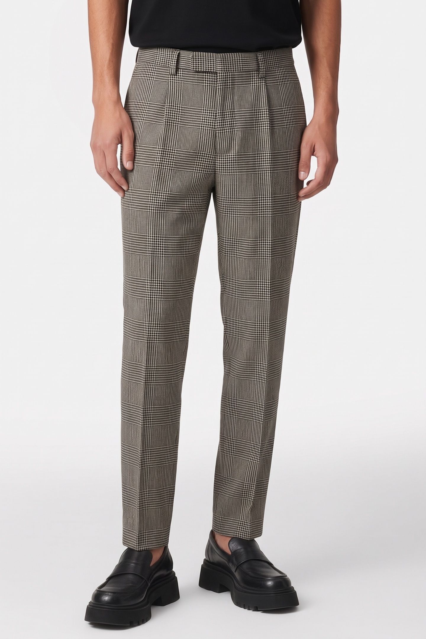 NEW SHAPE SUIT TROUSERS WITH STRAPS BLACK WHITE 1