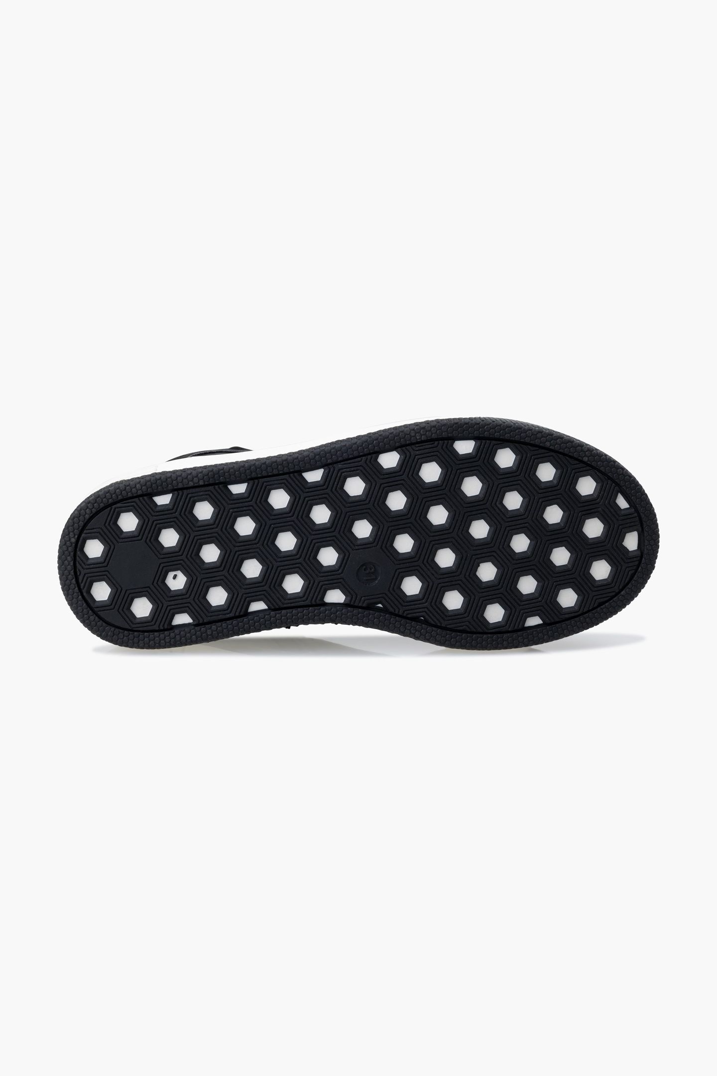 TROPHY HI BLACK 4