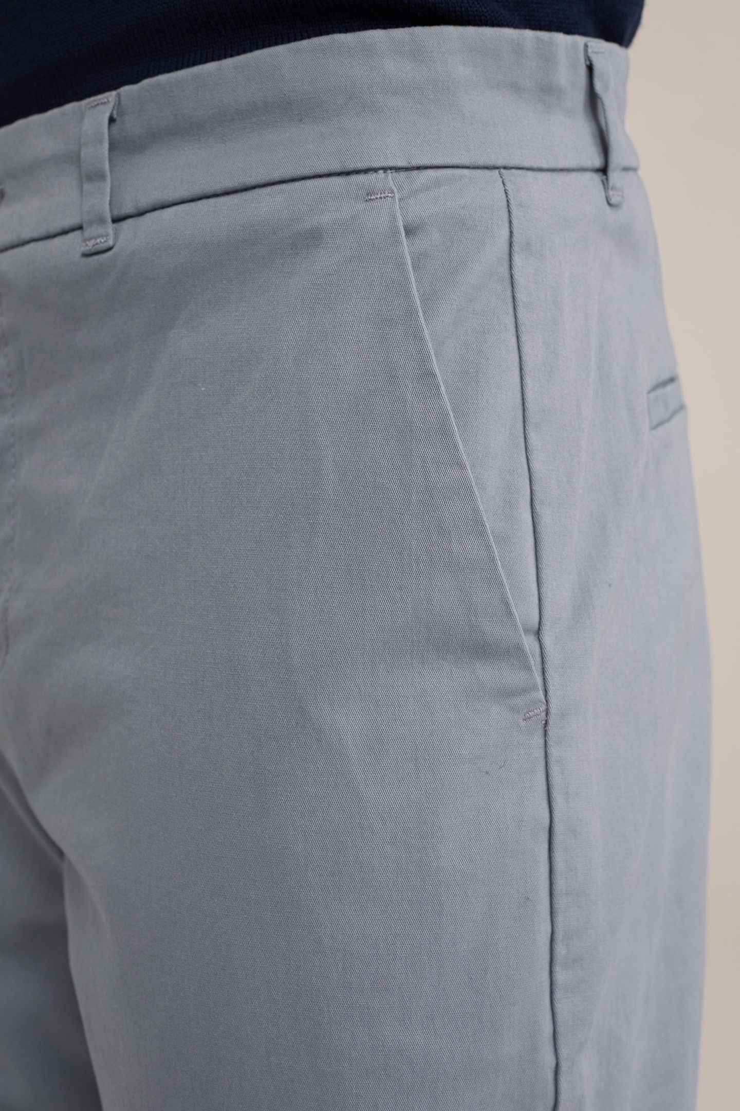 CHINO GREYISH BLUE 5