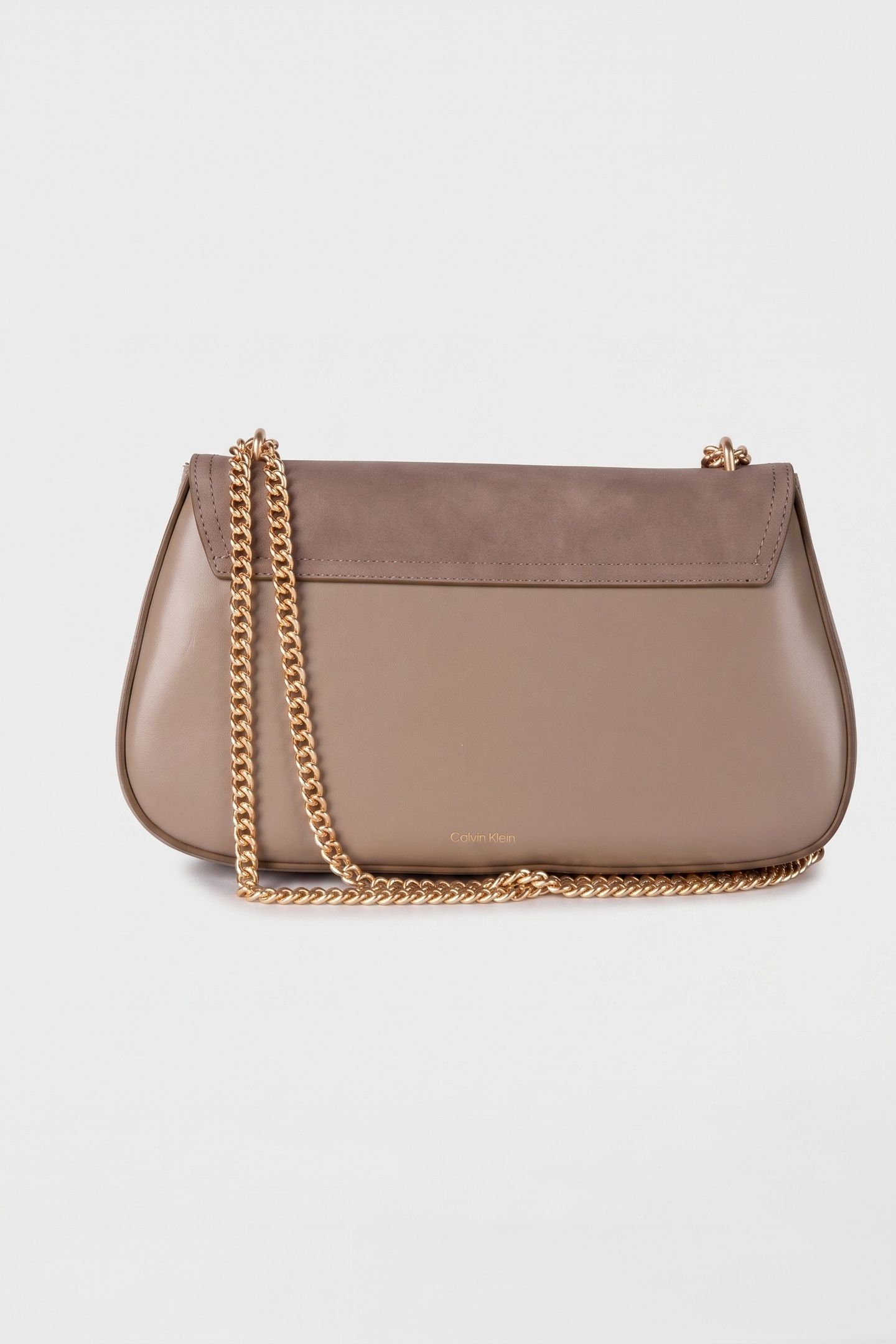 CK CONVERTIBLE CHAIN BRUSHED BAG DESERT TAUPE 3