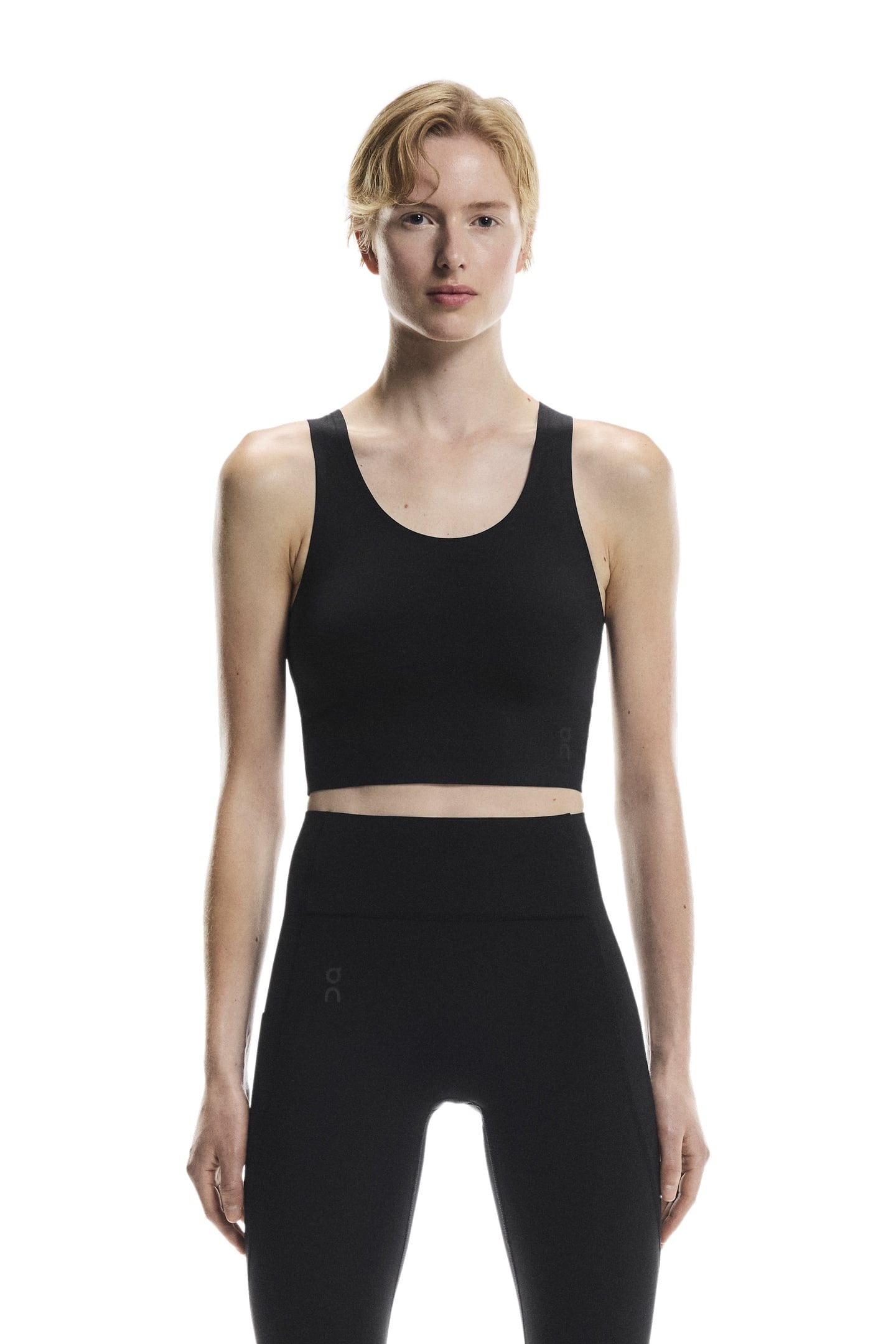 STUDIO OPEN BACK CROP 1 BLACK 1