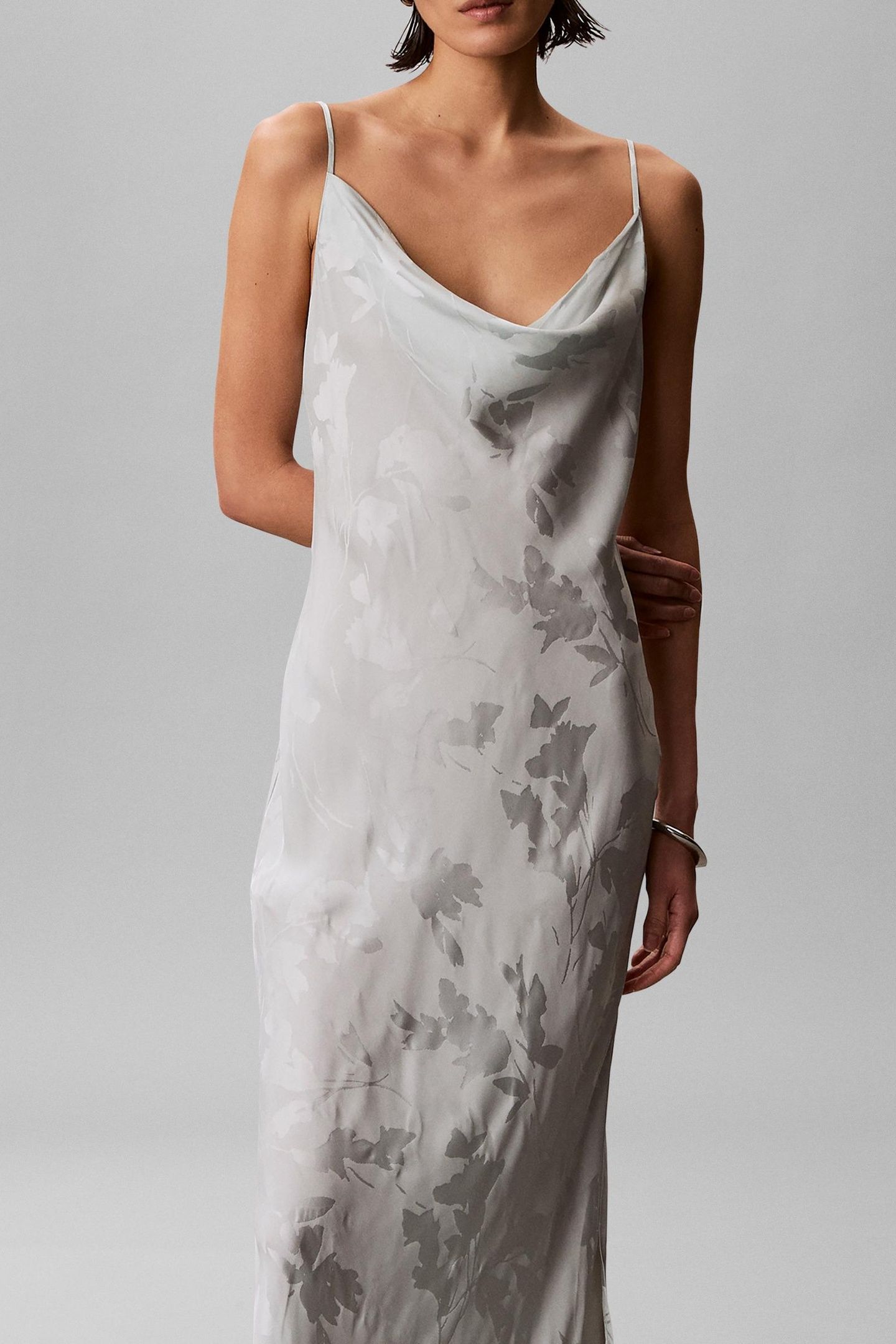VISCOSE JACQUARD MAXI DRESS PALE MEADOW JACQUARD FLORAL CUTT 4
