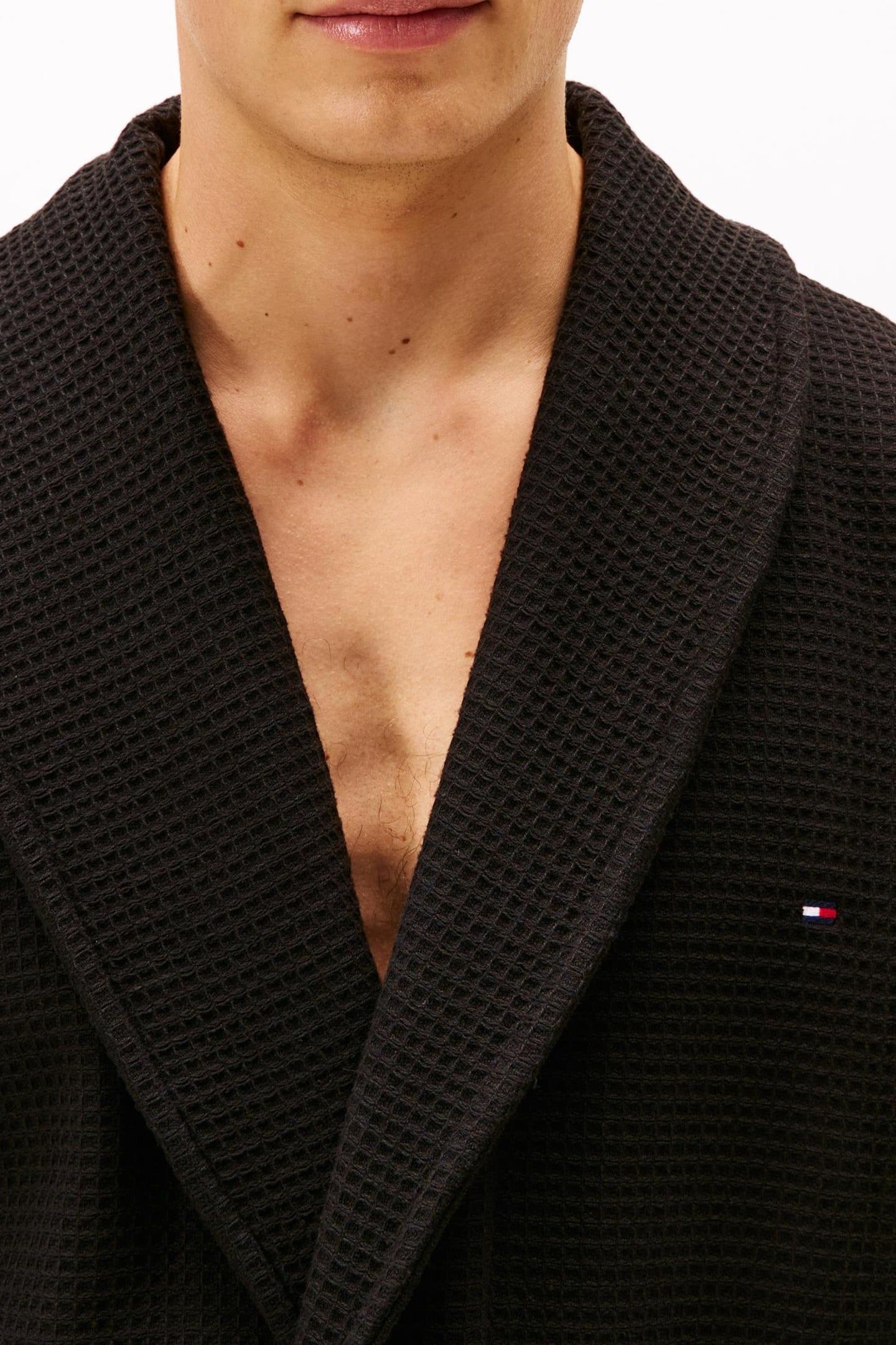 WAFFLE BATHROBE BLACK 4