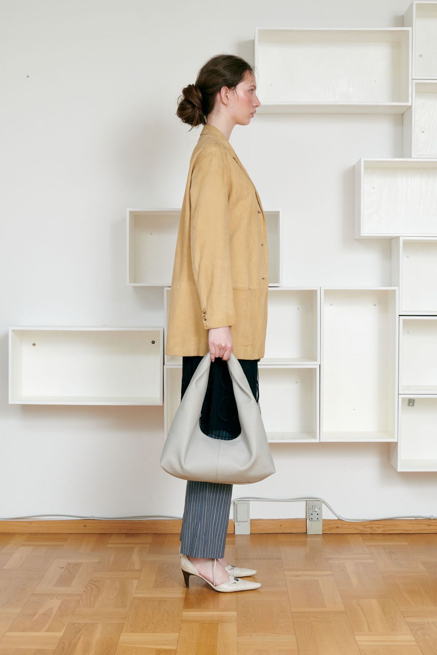SMALL ALMA SOFT GREY 2