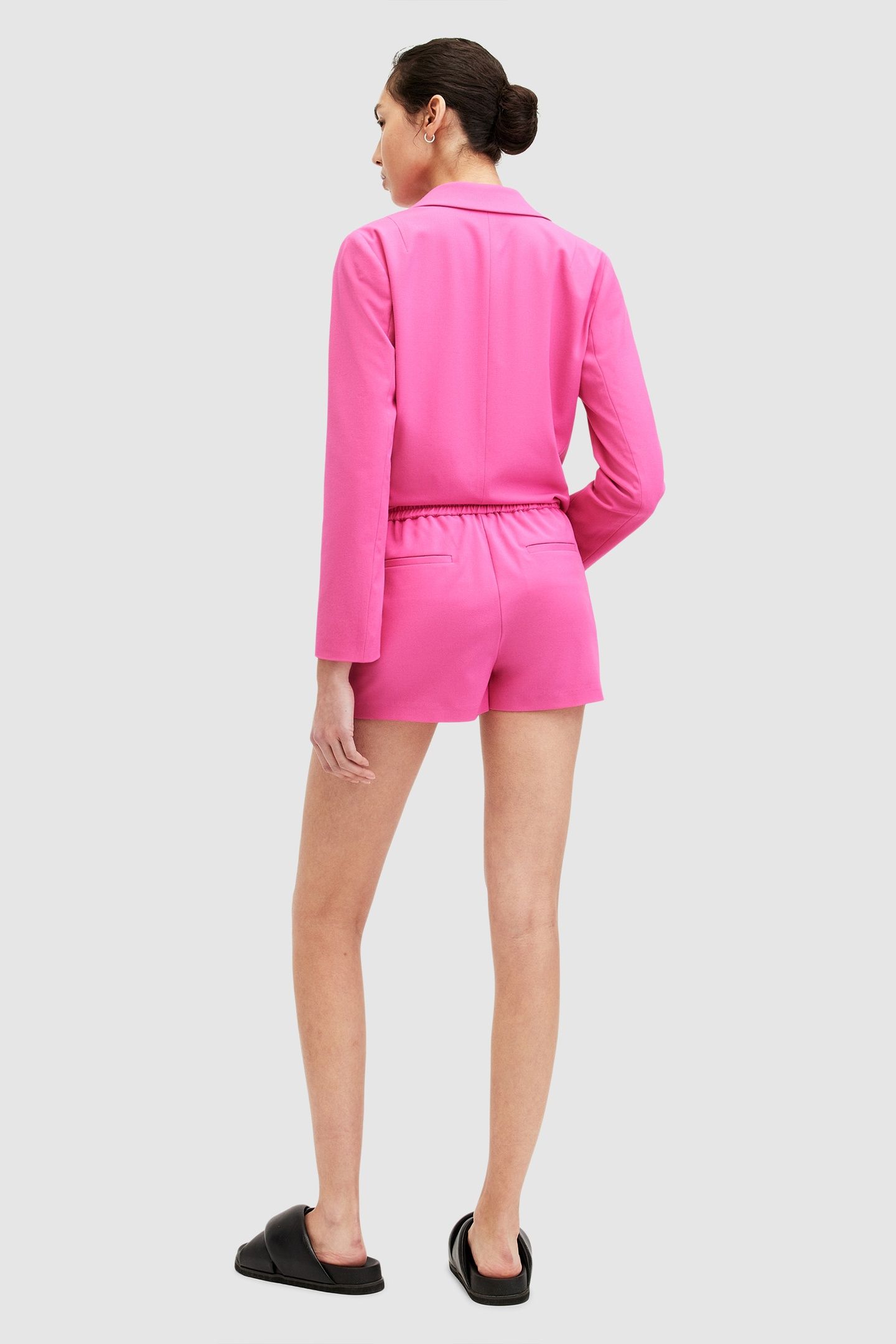 ALEIDA TRI SHORT HOT PINK 4