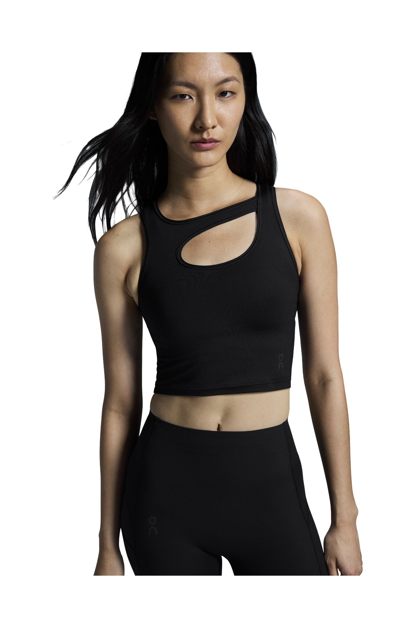 STUDIO CUT-OUT CROP 1 BLACK 5