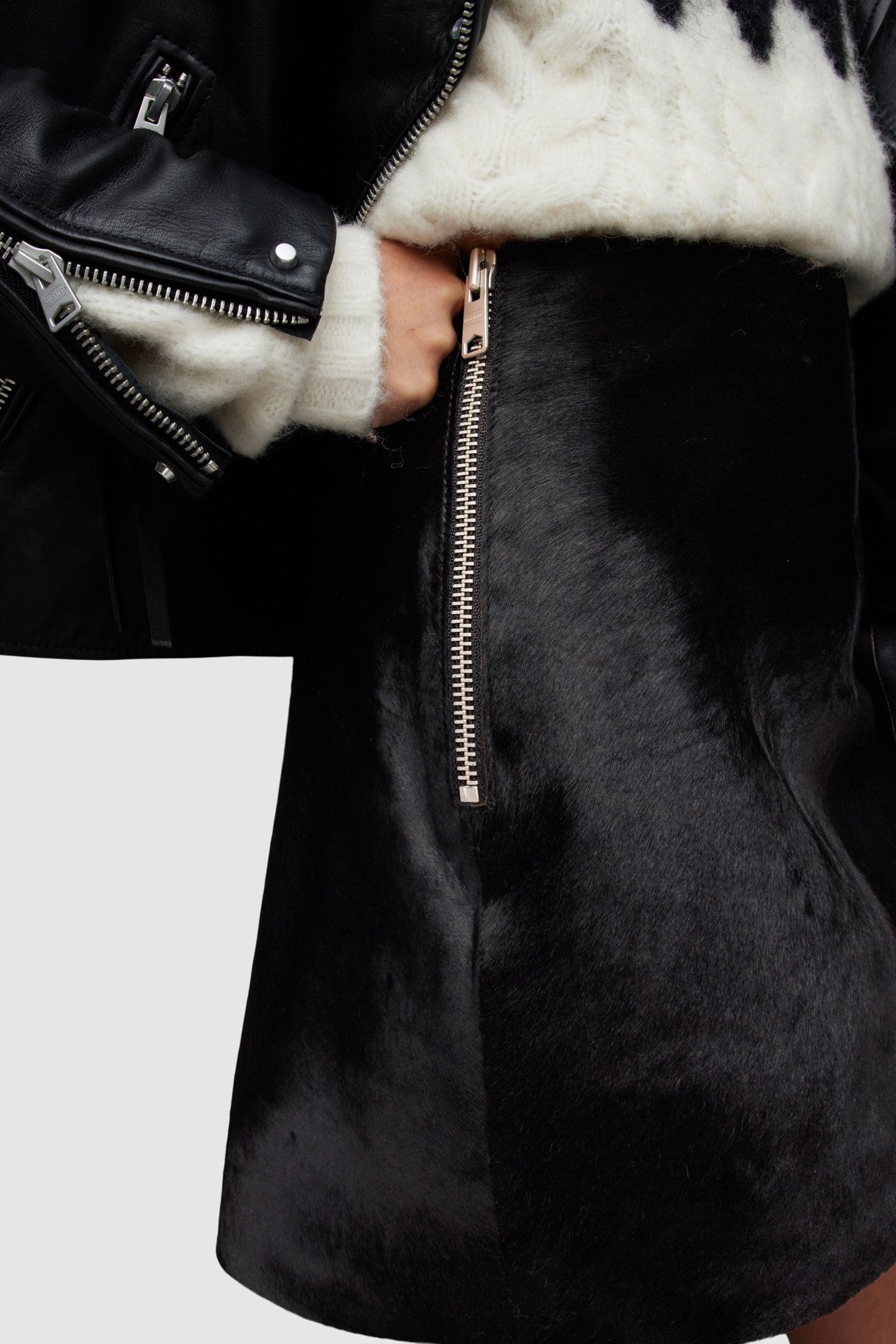 ARI LEA ATLAS SKIRT BLACK 6