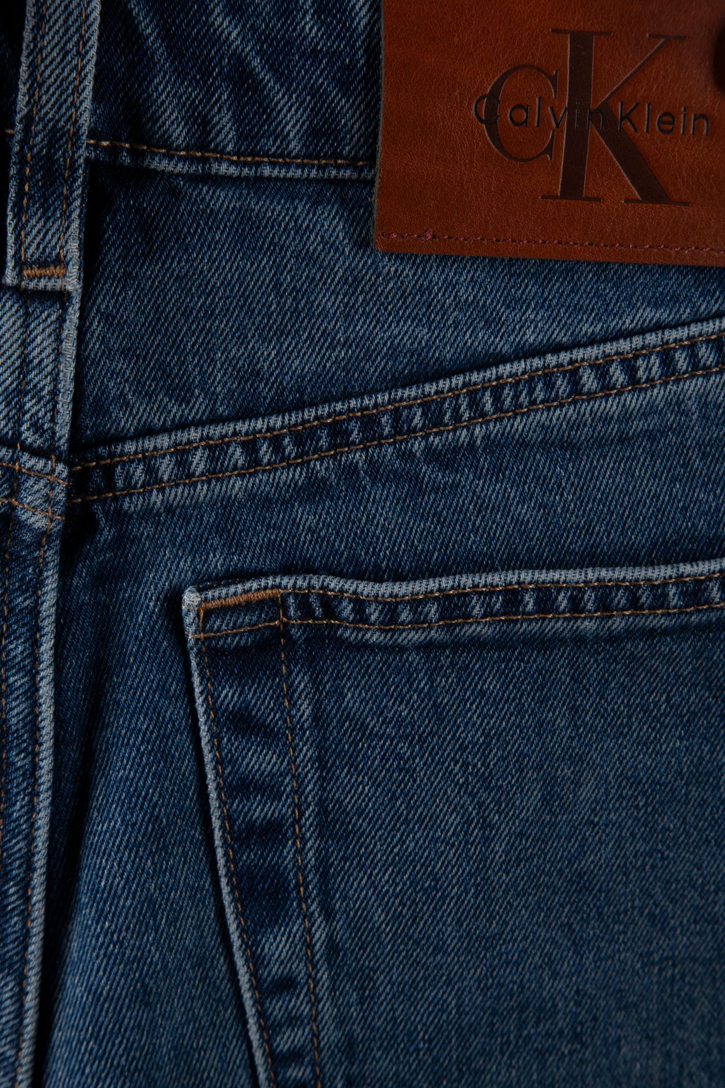 HIGH RISE STRAIGHT SAGE JEAN STANTON 4
