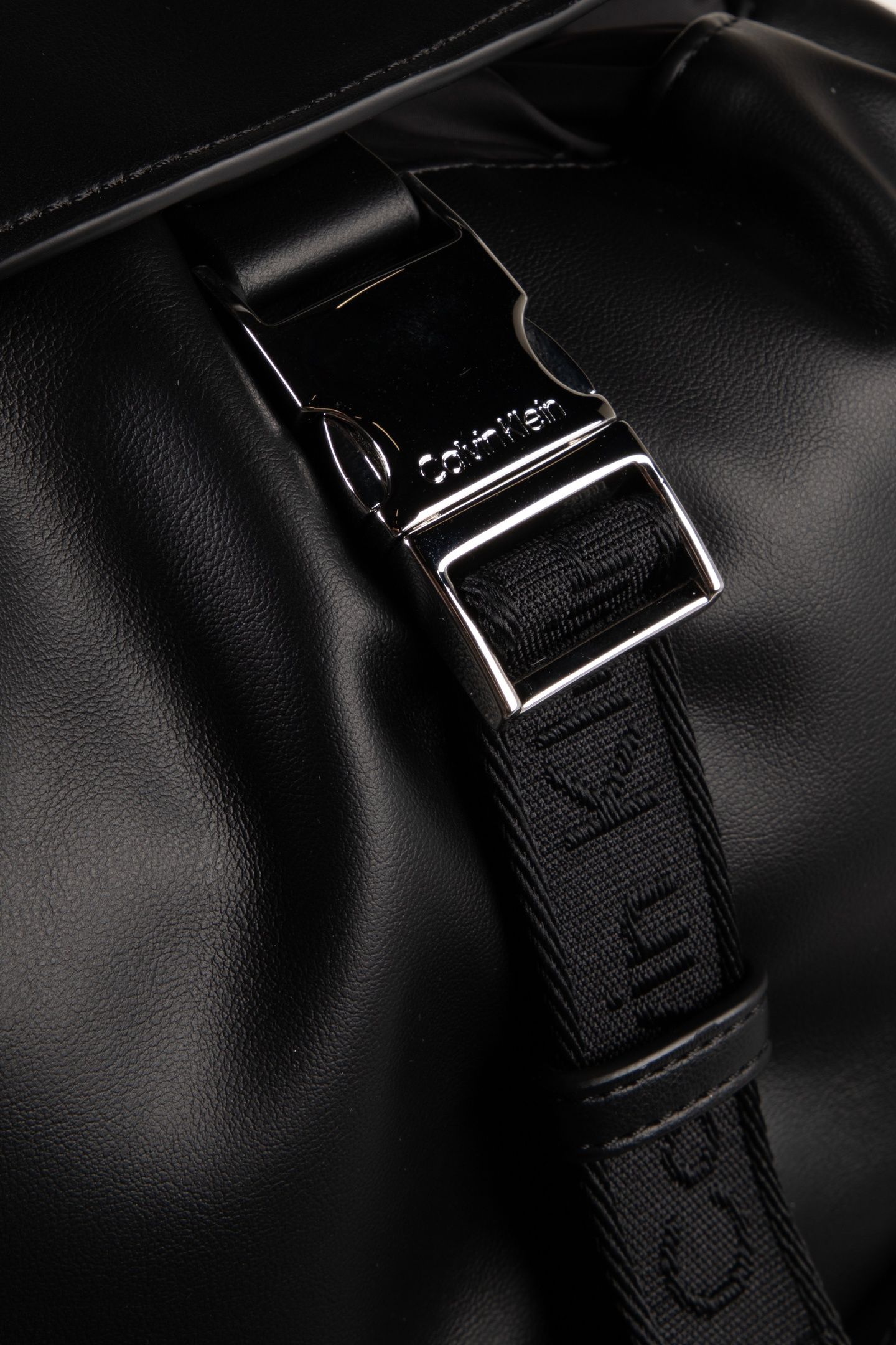 WEBBING STRAP FLAP BAG BLACK/SHINY NICKEL 4