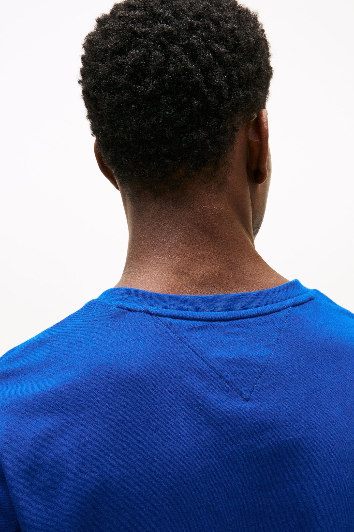 ESSENTIAL V-NECK TEE WEDGE BLUE 5